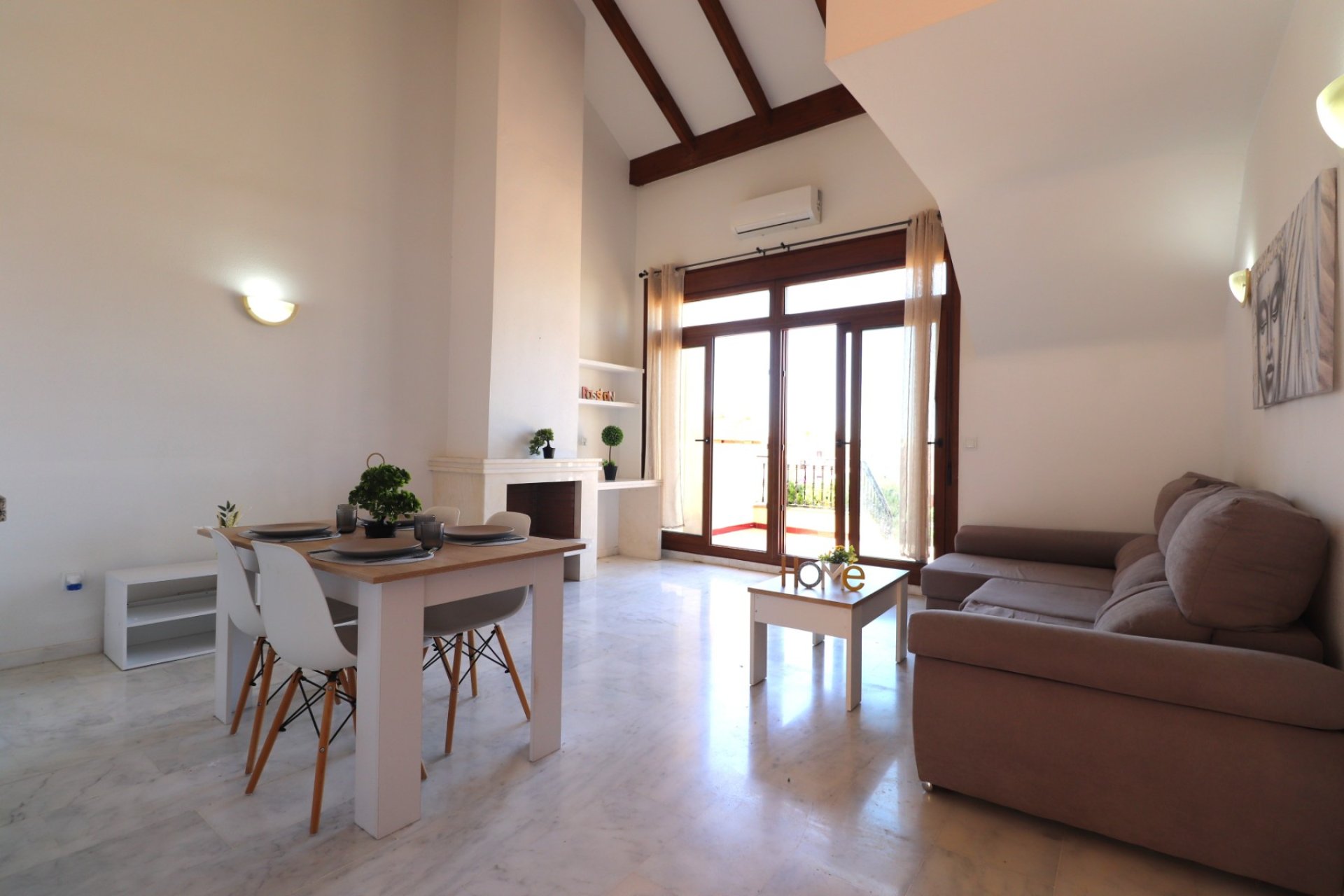 Rynek wtórny - Bungalowy -
Algorfa - La Finca Golf Resort