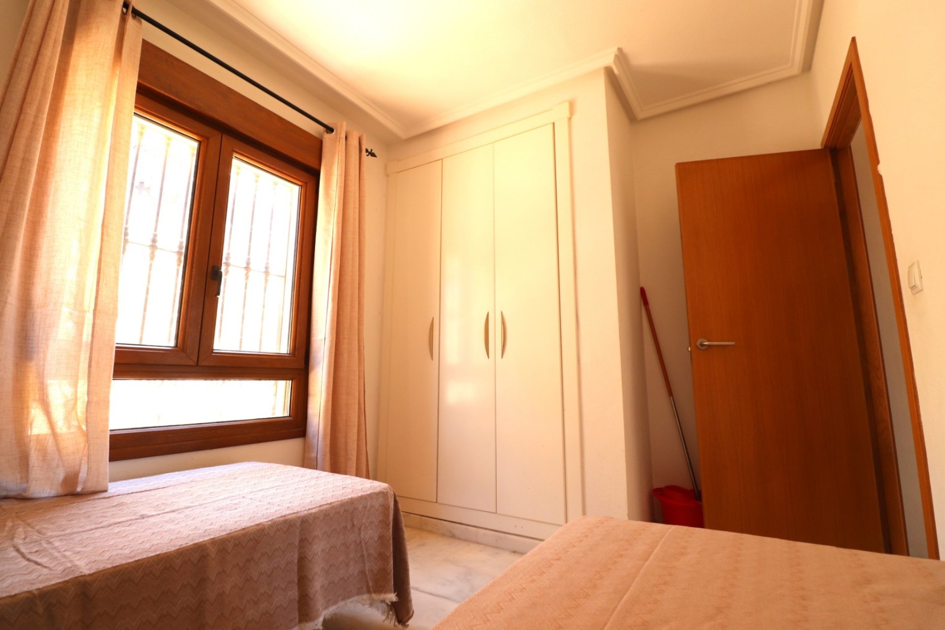Rynek wtórny - Bungalowy -
Algorfa - La Finca Golf Resort