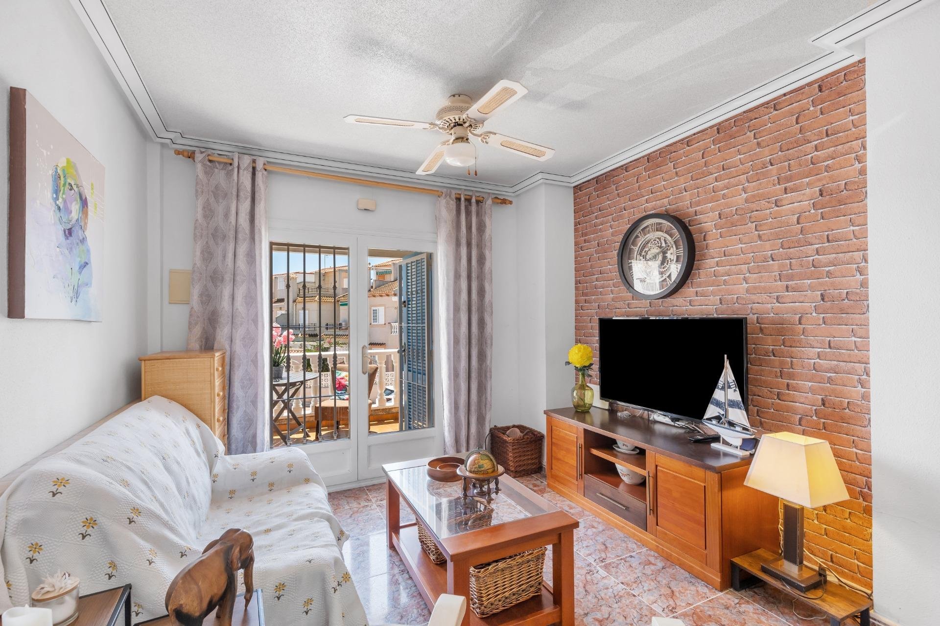 Rynek wtórny - Bungalowy -
Guardamar del Segura - El moncayo