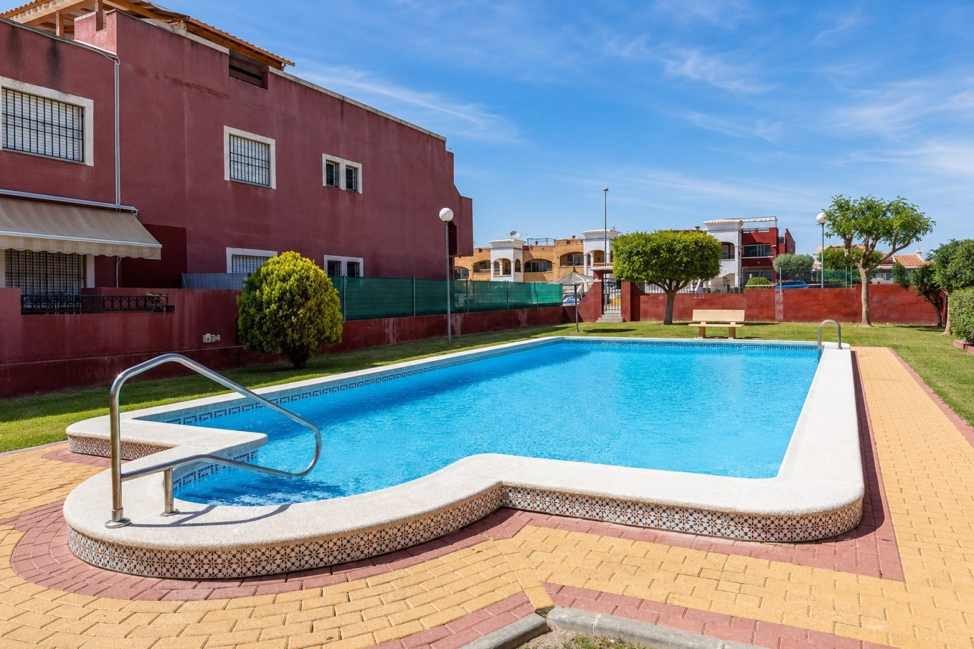 Rynek wtórny - Bungalowy -
Los Altos - Dream Hills - Dream Hills 2