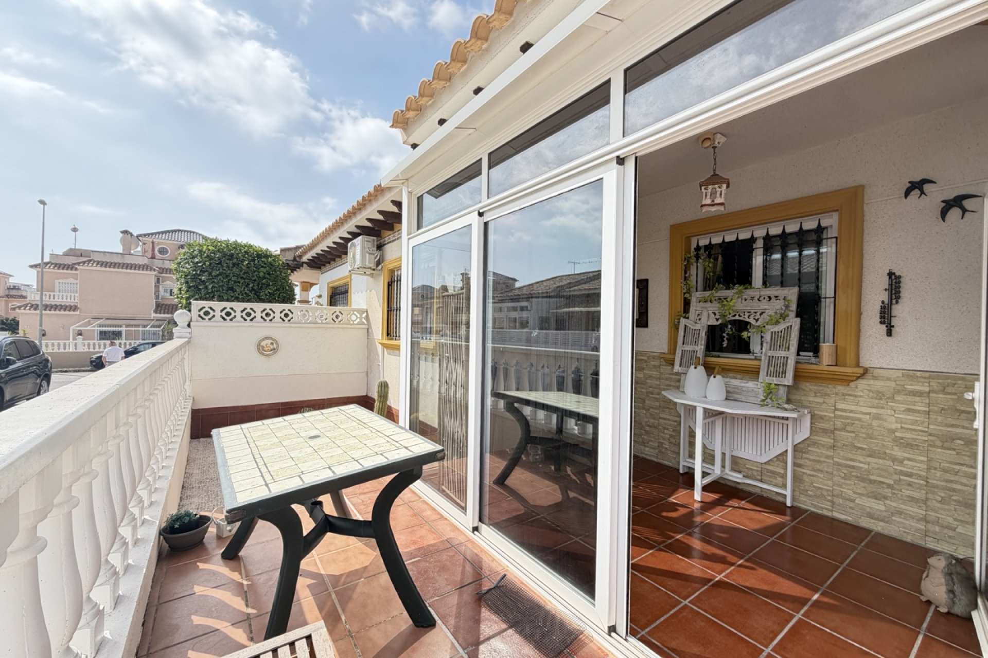 Rynek wtórny - Bungalowy -
Orihuela Costa - La Zenia