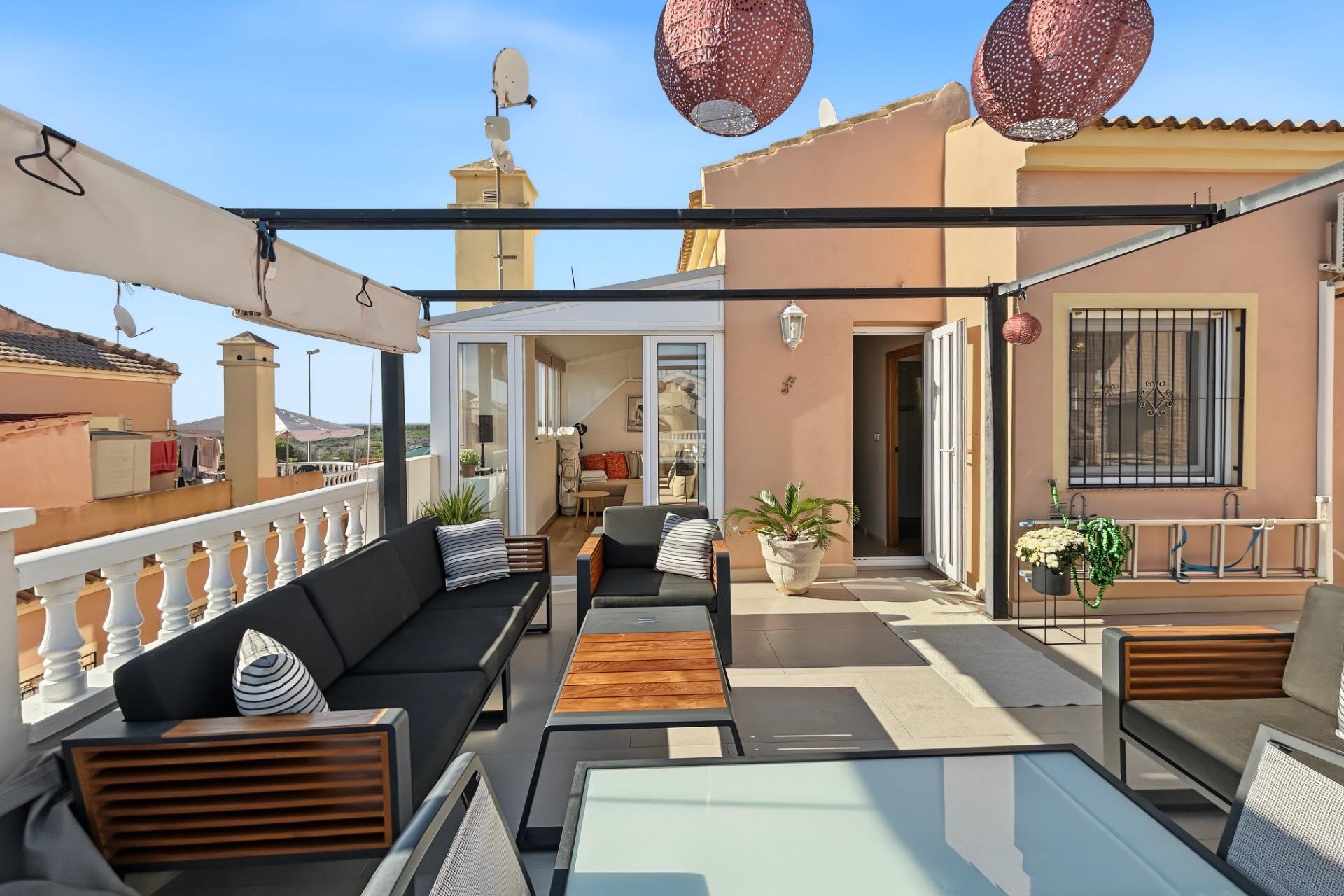 Rynek wtórny - Bungalowy -
Orihuela Costa - Lomas de Don Juan