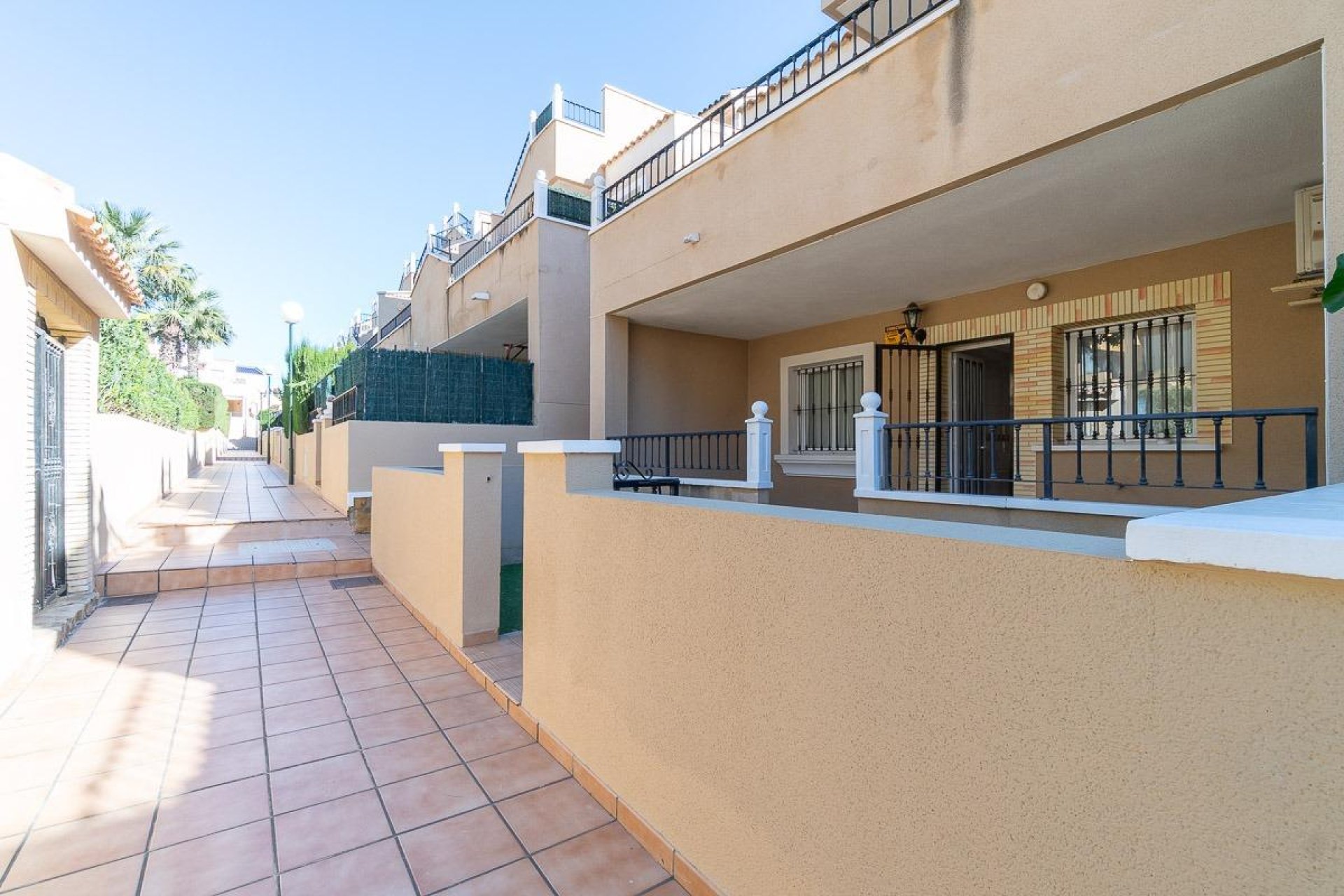 Rynek wtórny - Bungalowy -
Orihuela Costa - Villamartin