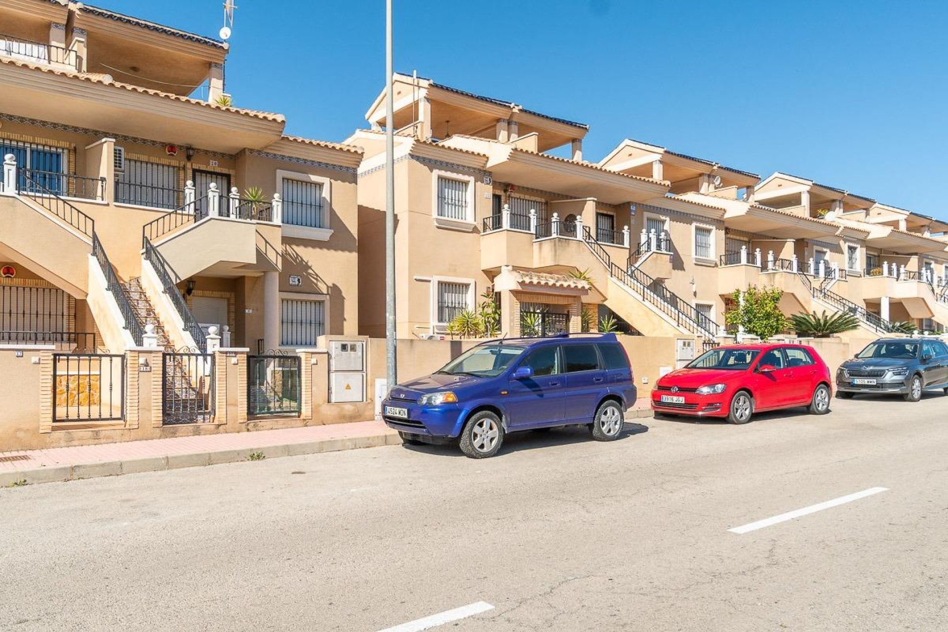 Rynek wtórny - Bungalowy -
Orihuela Costa - Villamartin