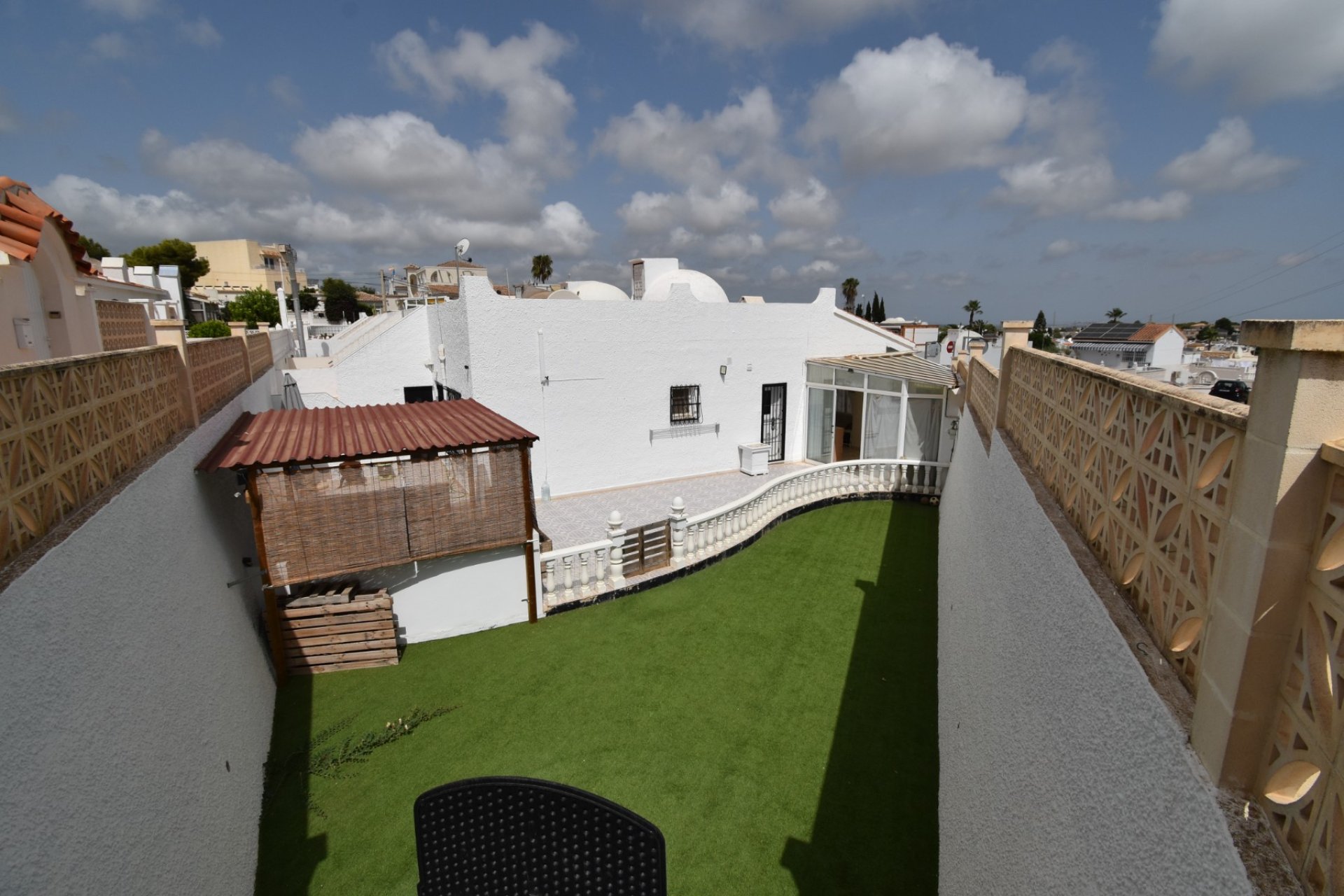 Rynek wtórny - Bungalowy -
Orihuela Costa - Villamartin