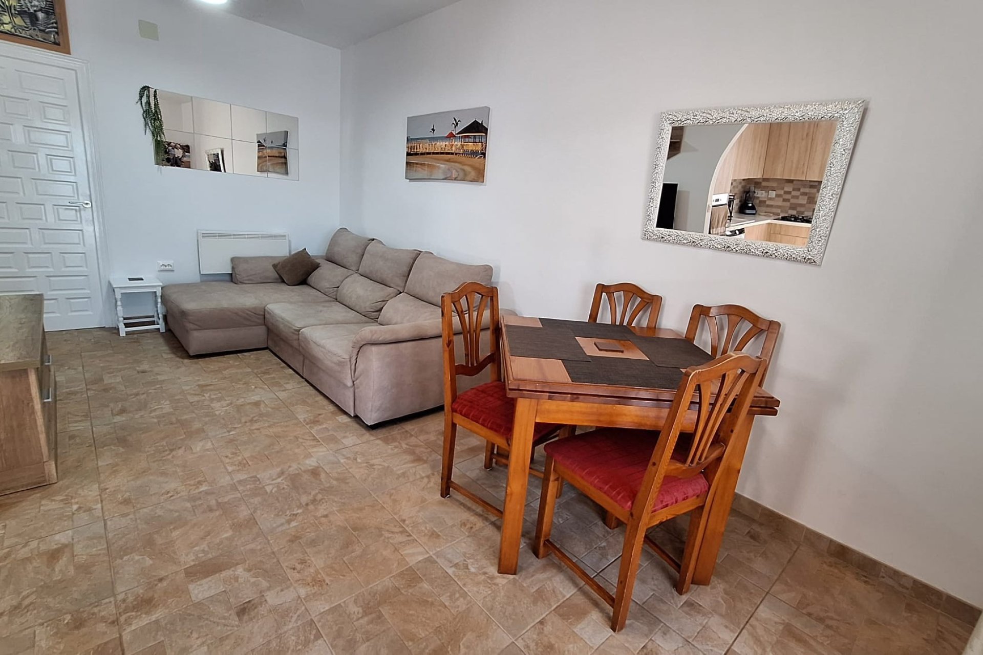 Rynek wtórny - Bungalowy -
Orihuela Costa - Villamartin