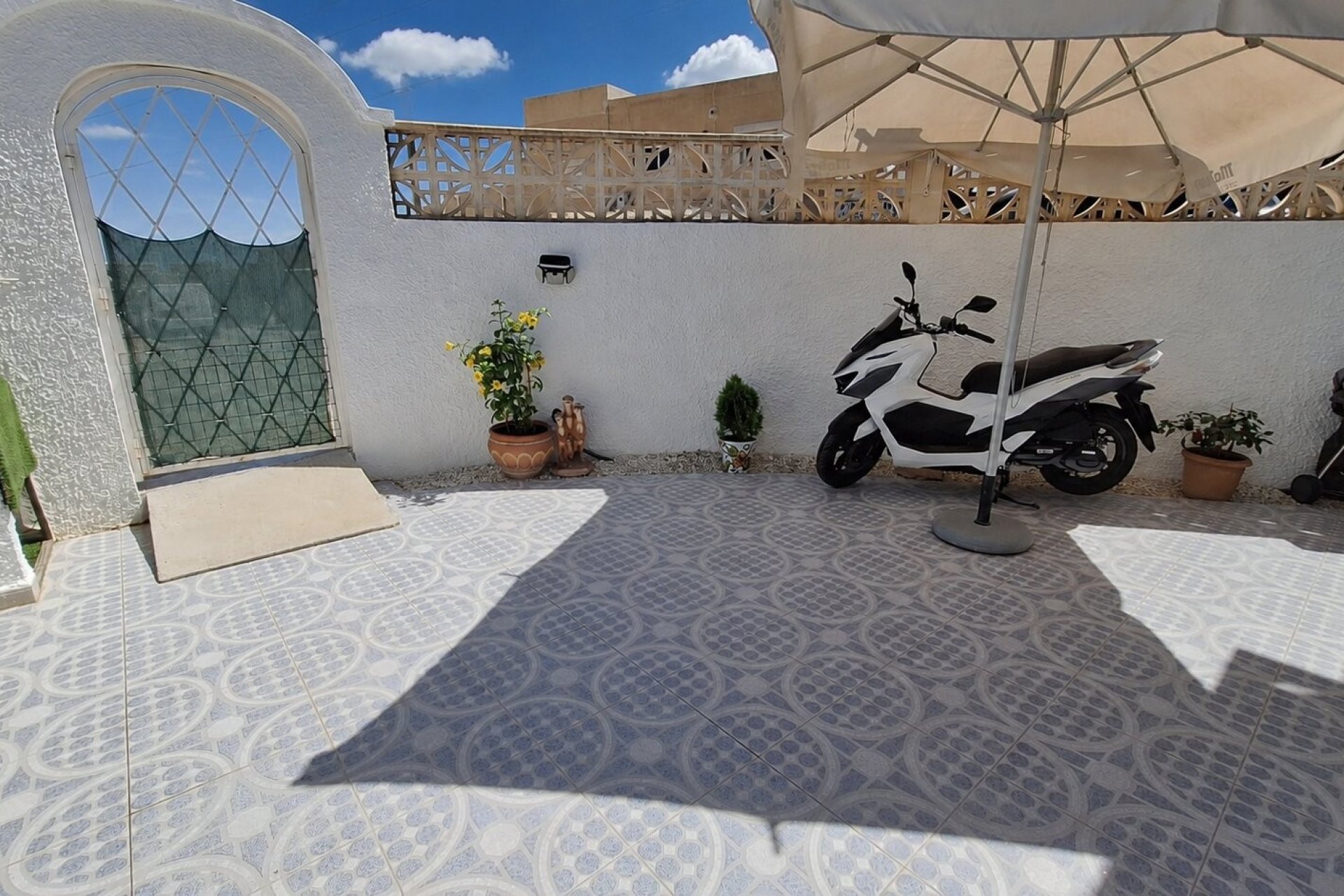Rynek wtórny - Bungalowy -
Orihuela Costa - Villamartin