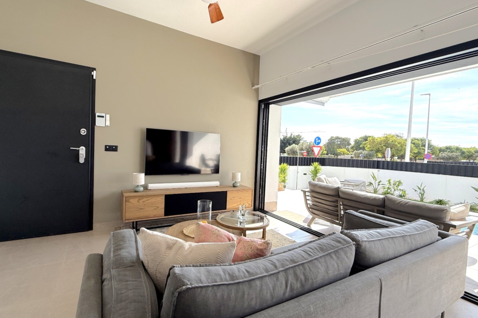 Rynek wtórny - Bungalowy -
Pilar de la Horadada - Costa Blanca Sur