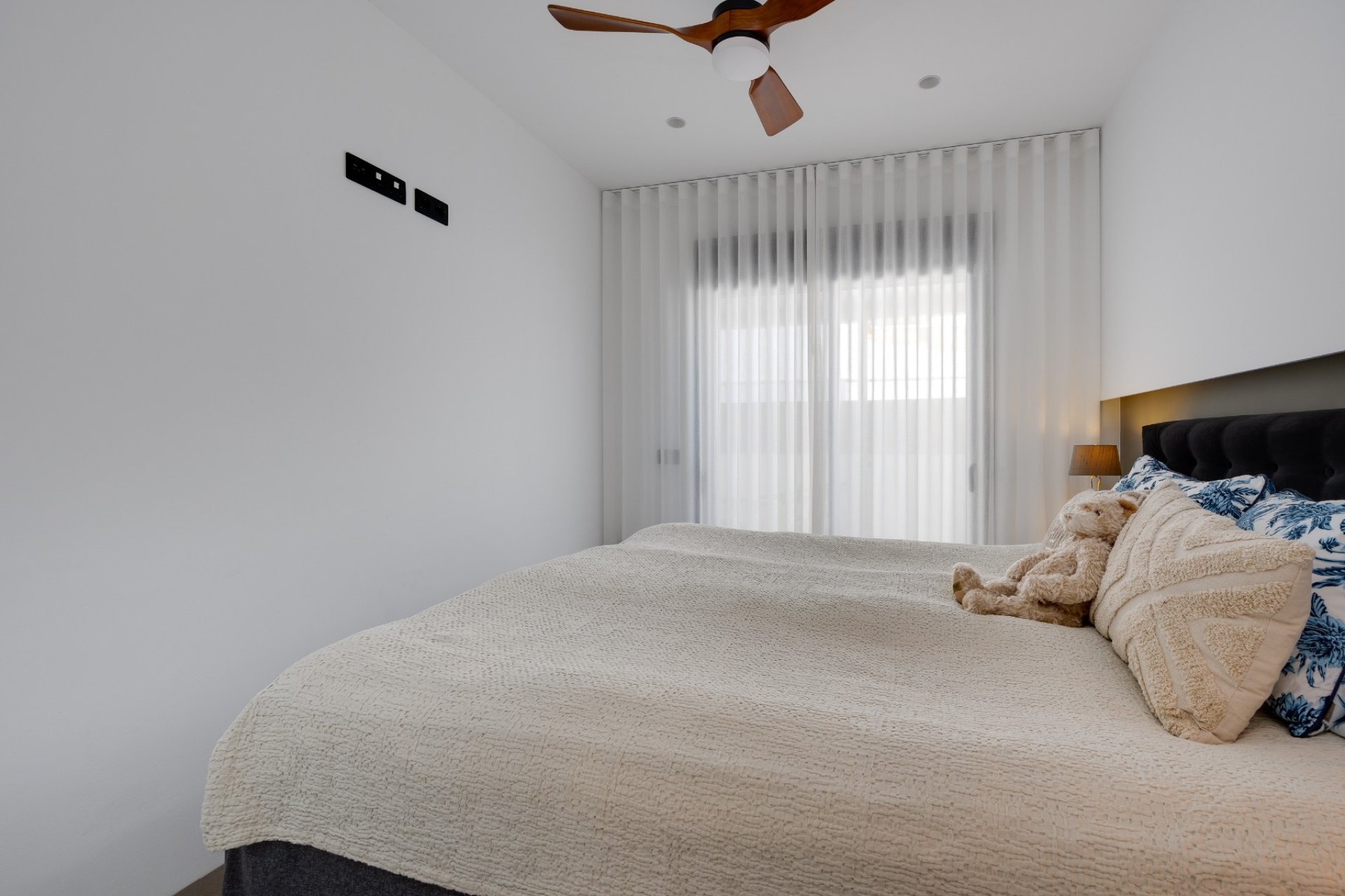 Rynek wtórny - Bungalowy -
Pilar de la Horadada - Costa Blanca Sur