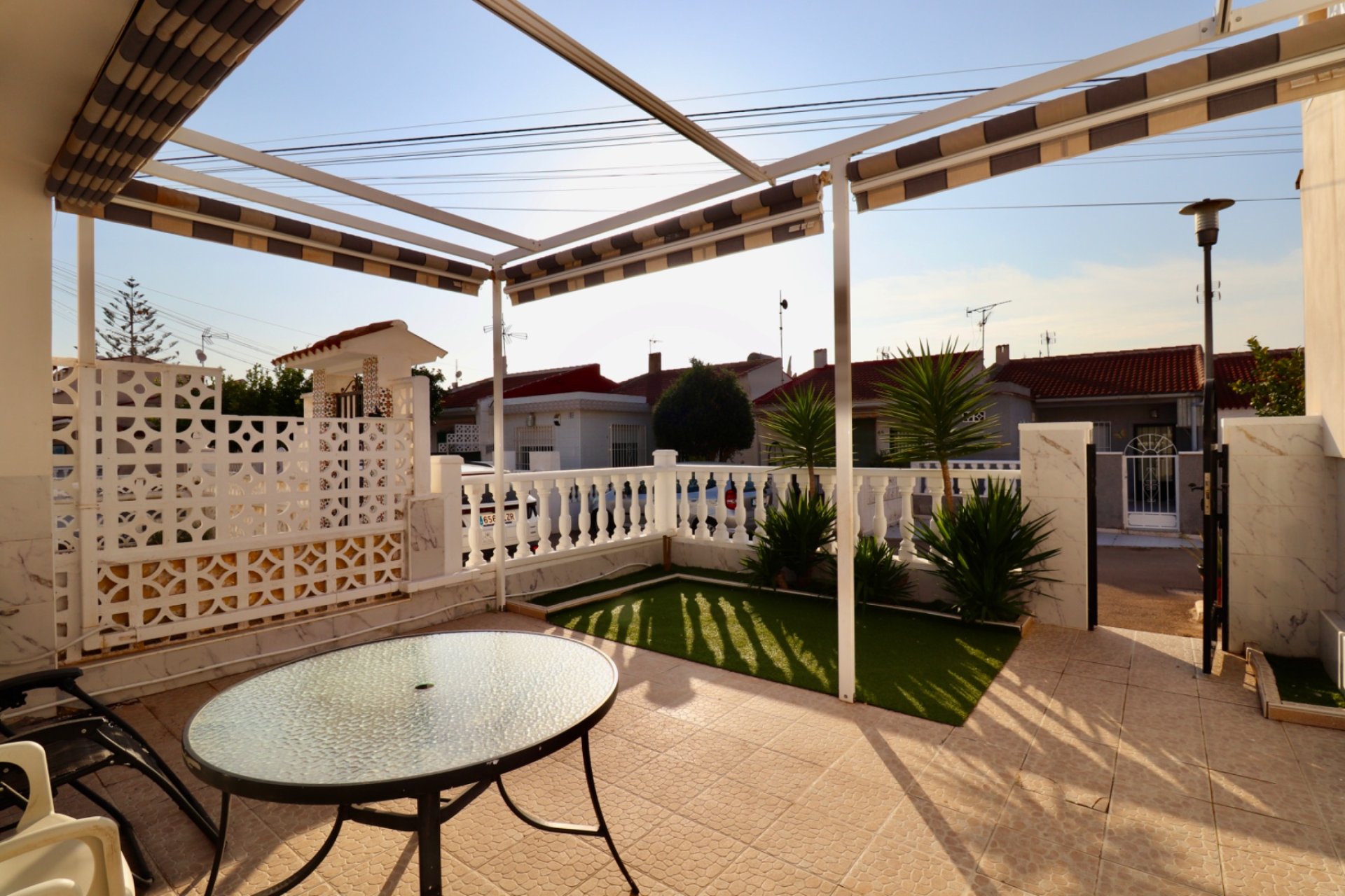 Rynek wtórny - Bungalowy -
Torrevieja - El Chaparral