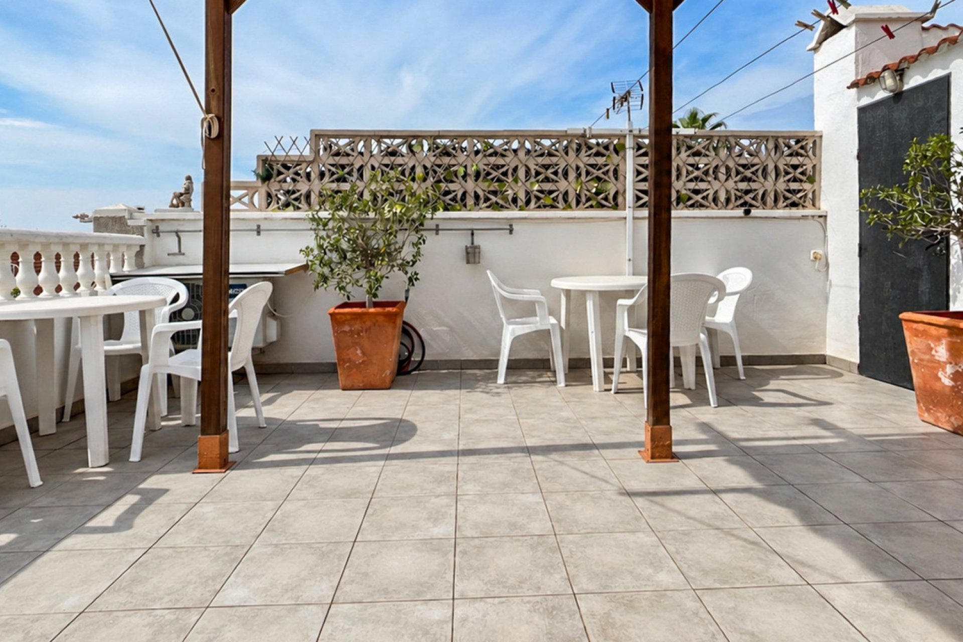Rynek wtórny - Bungalowy -
Torrevieja - La Siesta - El Salado -  Torreta
