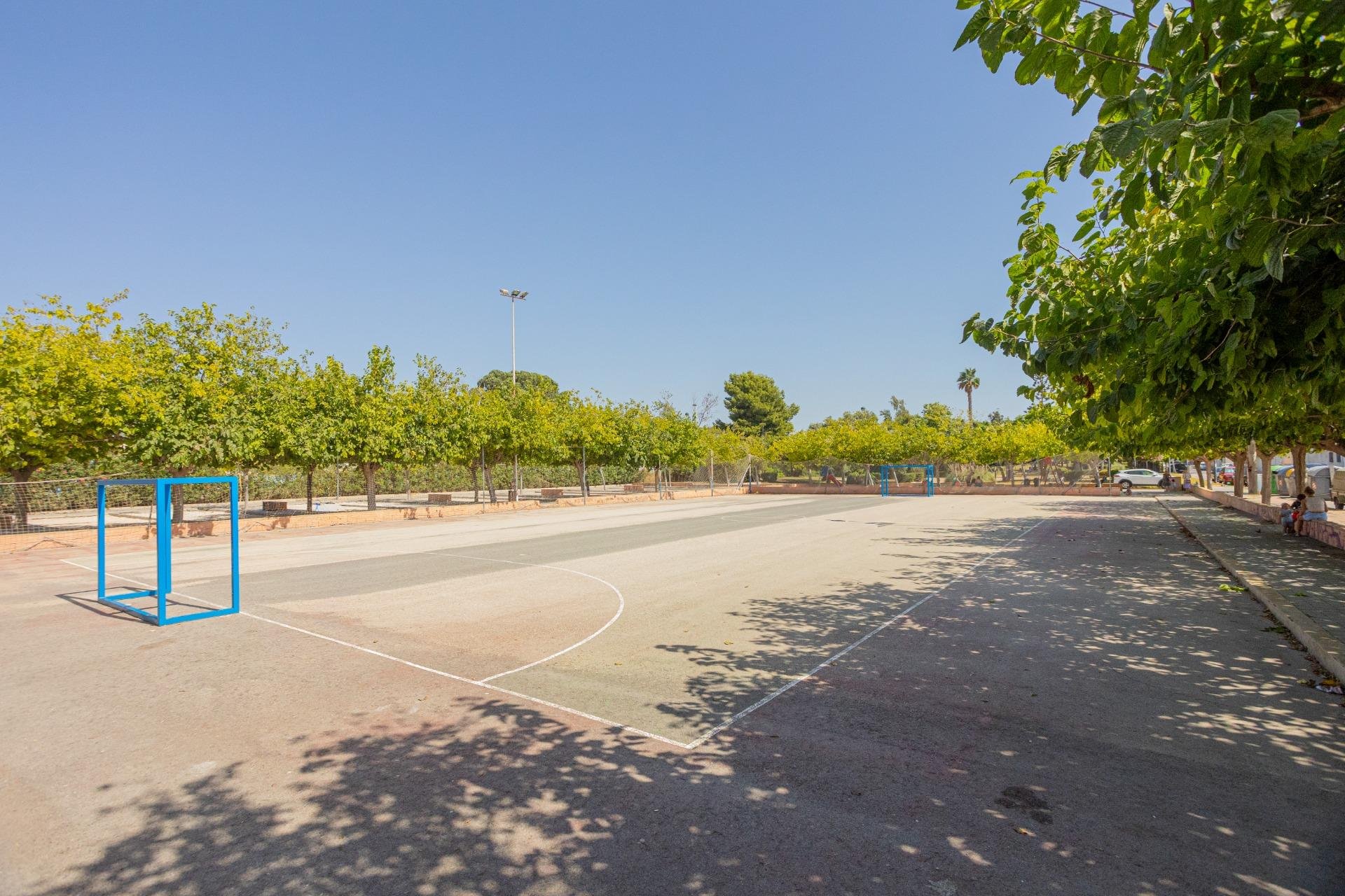 Rynek wtórny - Bungalowy -
Torrevieja - Playa de los Naufragos