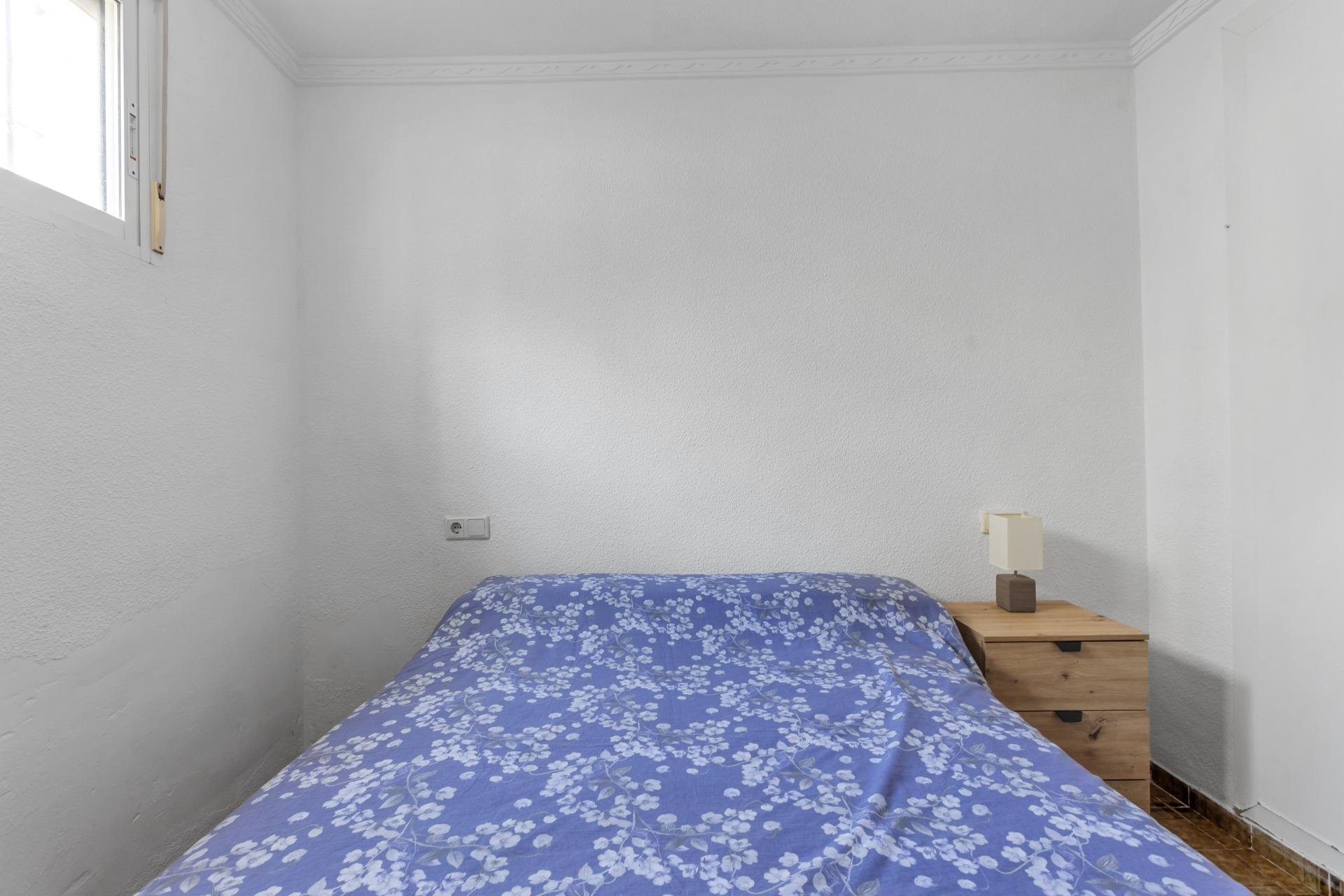 Rynek wtórny - Bungalowy -
Torrevieja - Torre del moro