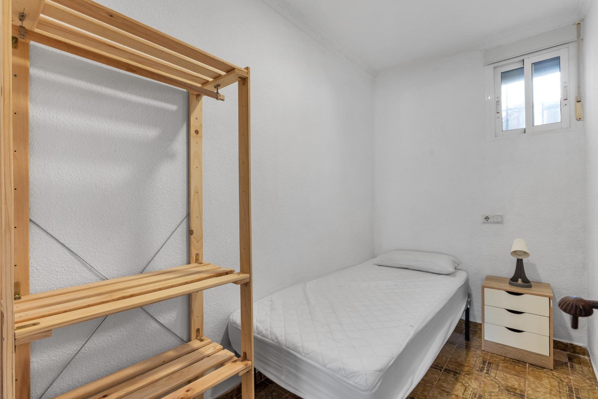 Rynek wtórny - Bungalowy -
Torrevieja - Torre del moro