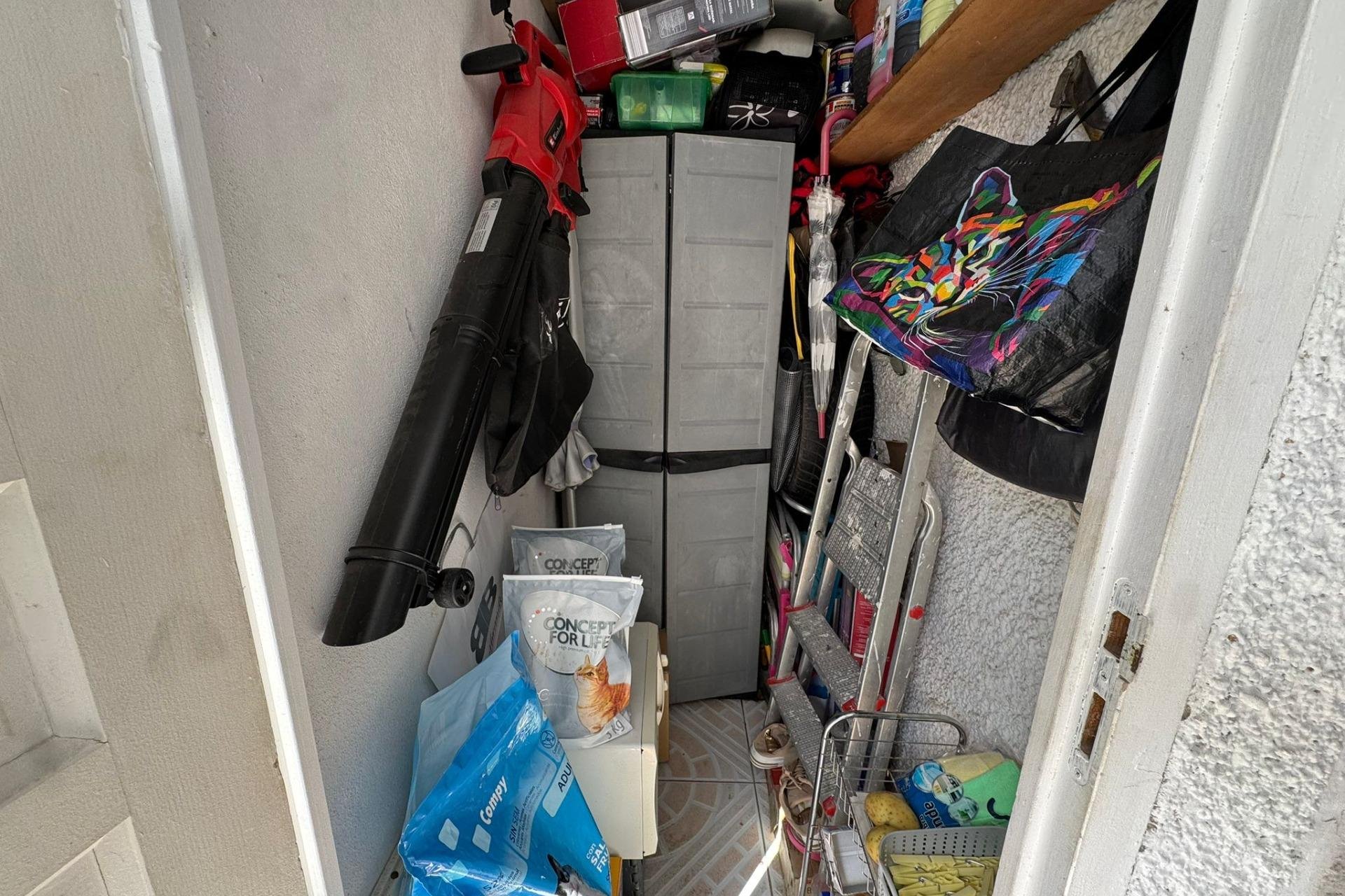 Rynek wtórny - Bungalowy -
Torrevieja - Torretas - La Siesta - El Limonar