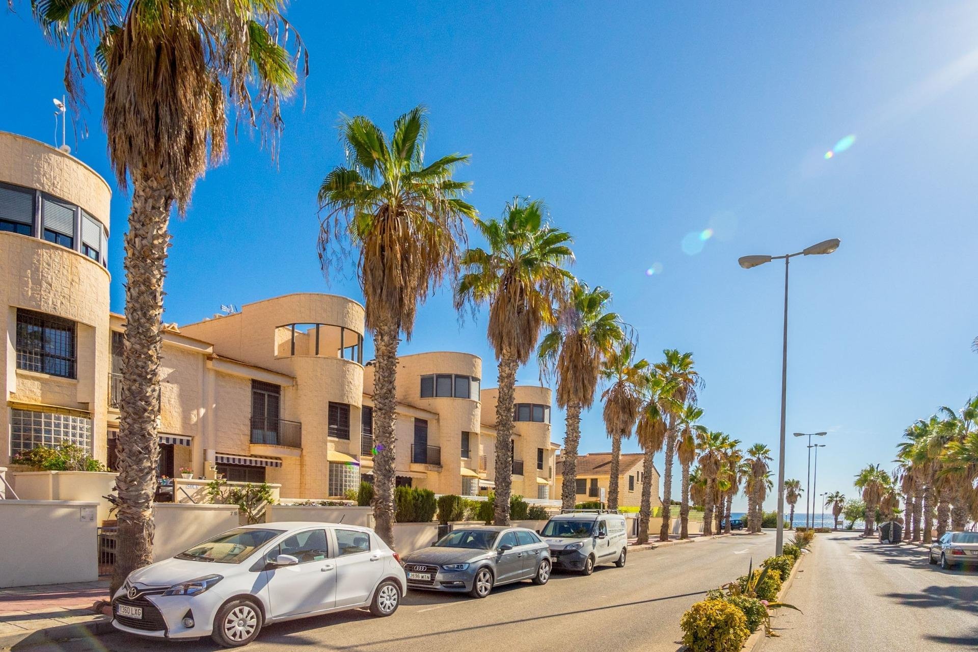 Rynek wtórny - Casa -
Orihuela Costa - Cabo Roig