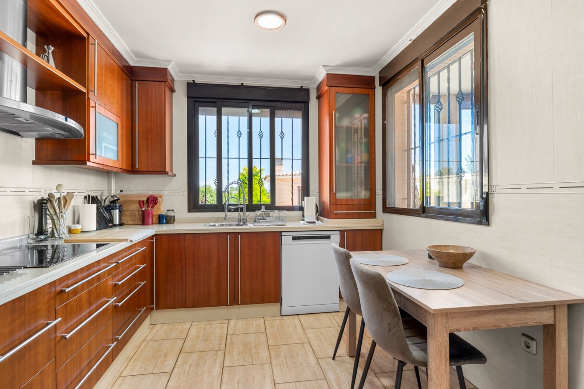 Rynek wtórny - Dom  -
Crevillente - Crevillente - Country