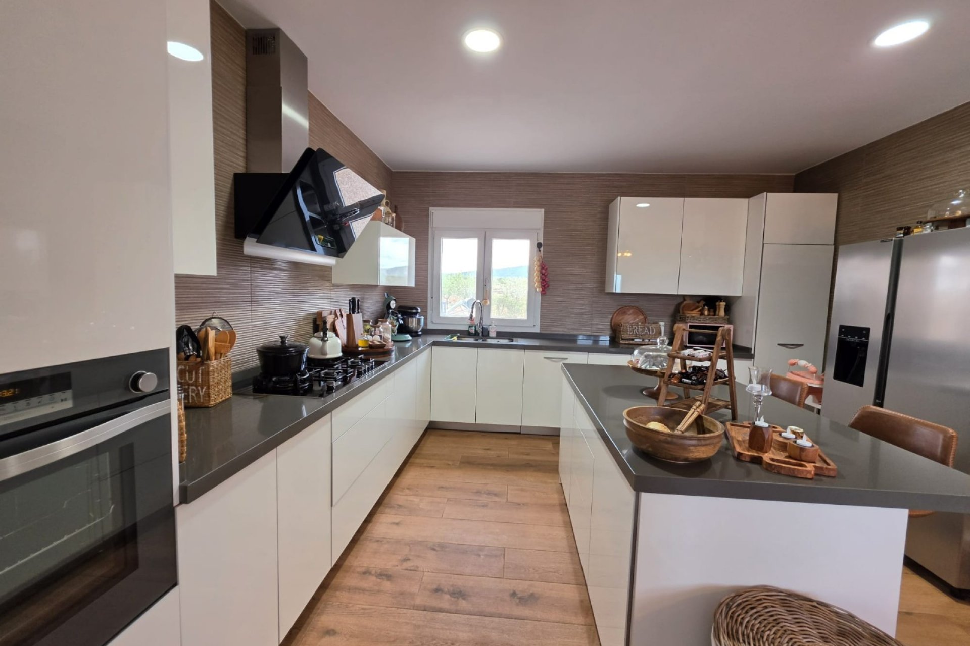 Rynek wtórny - Dom  -
Pinoso - Pinoso - Country