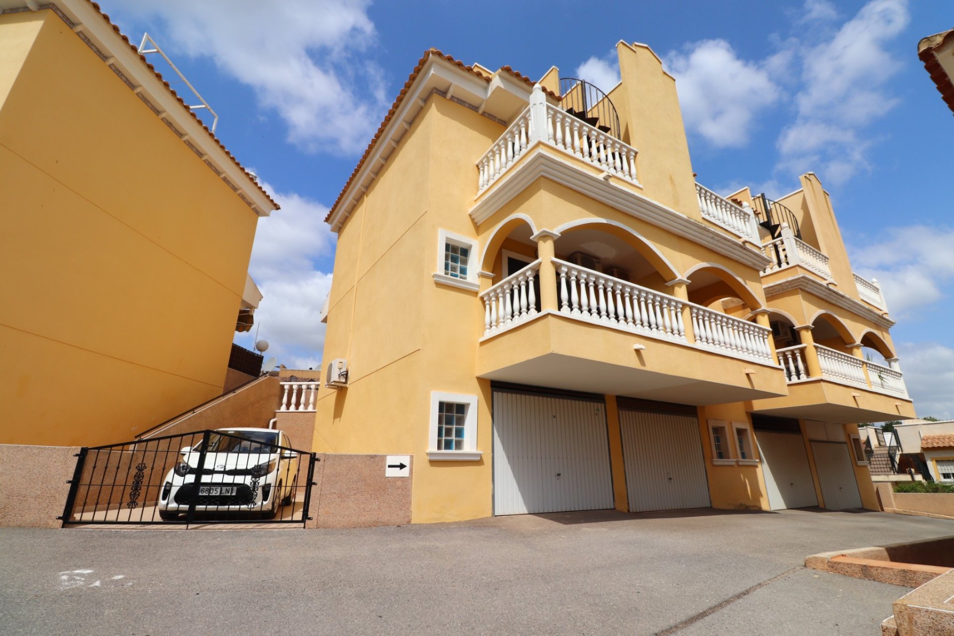 Rynek wtórny - Dom Szeregowy -
Algorfa - La Finca Golf Resort