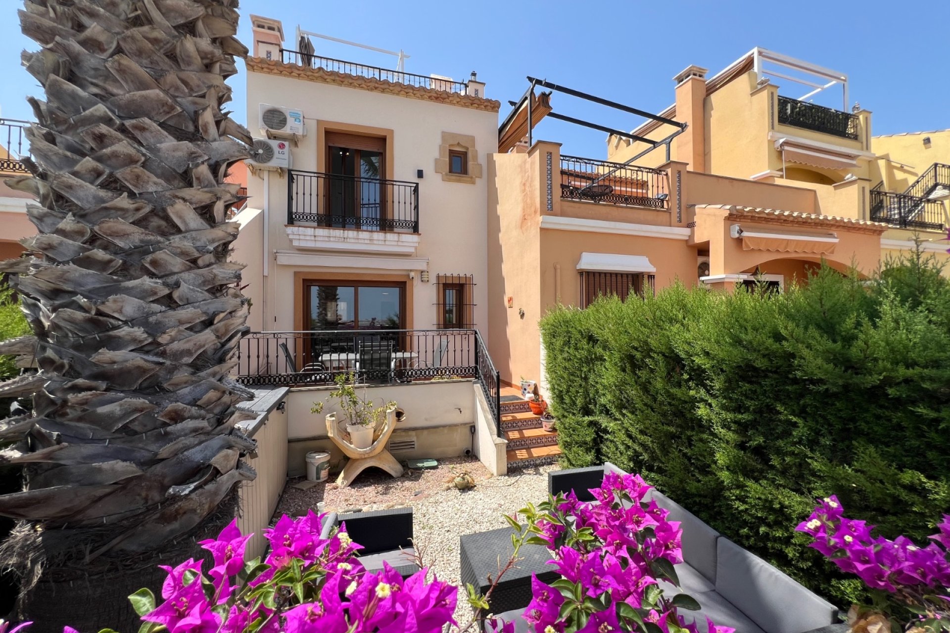 Rynek wtórny - Dom Szeregowy -
Algorfa - La Finca Golf Resort