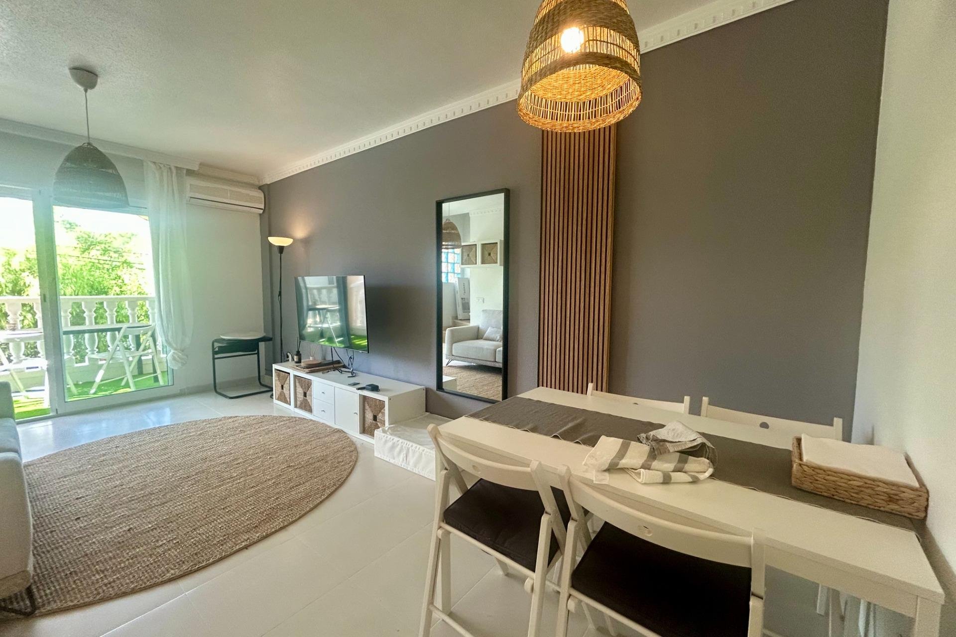 Rynek wtórny - Dom Szeregowy -
Algorfa - Montemar