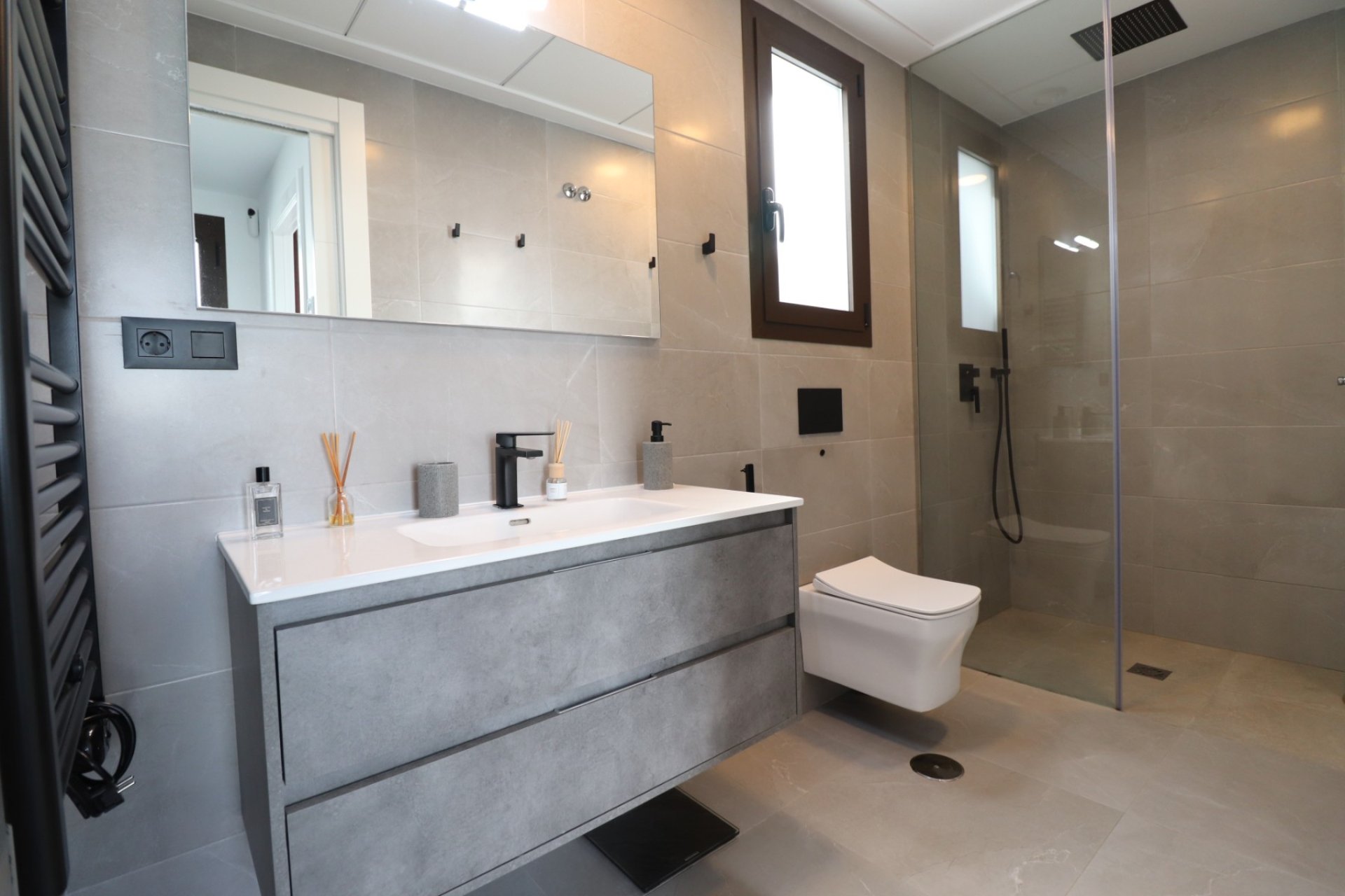 Rynek wtórny - Dom Szeregowy -
Benijofar - Benijofar - Village