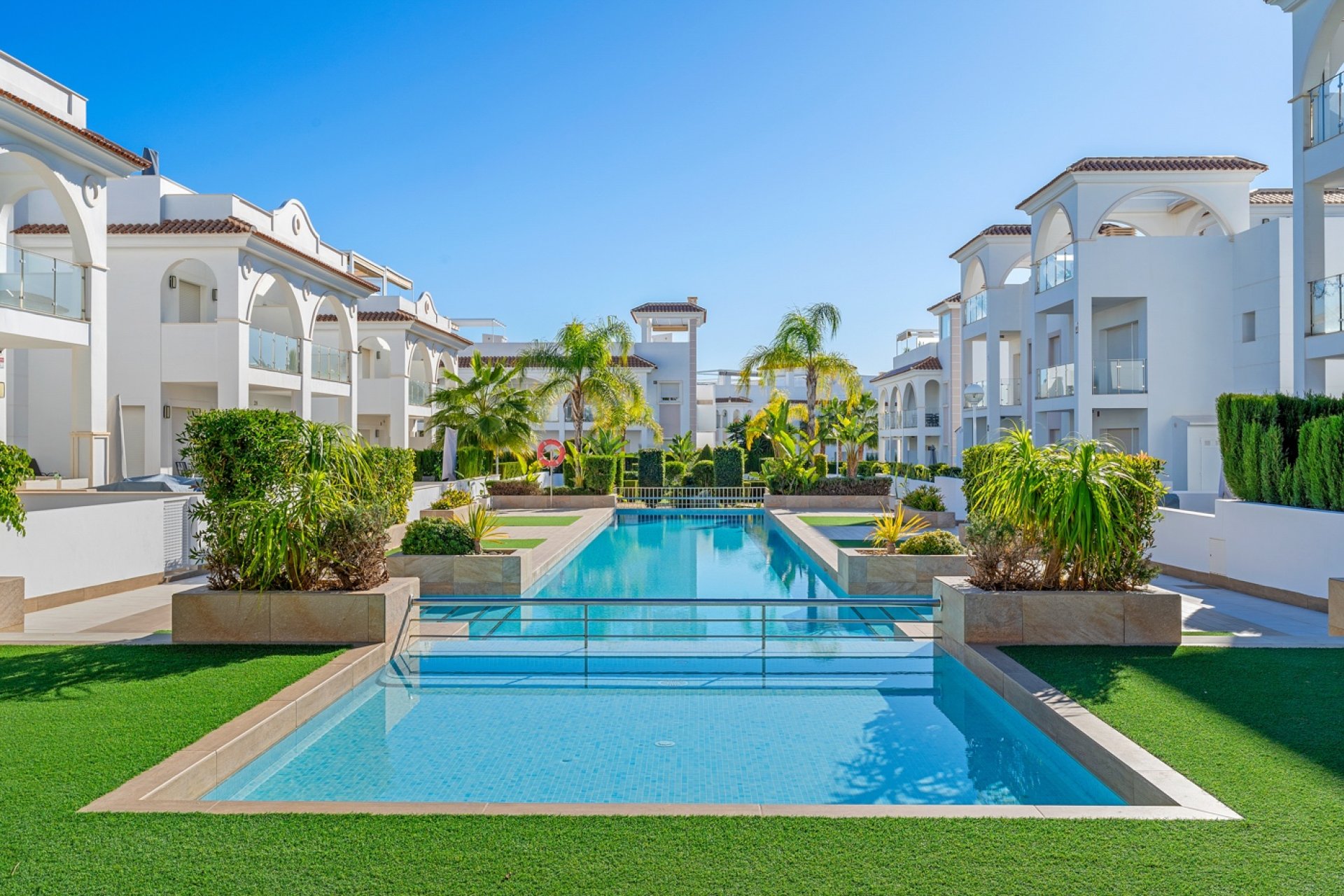 Rynek wtórny - Dom Szeregowy -
Ciudad Quesada - Doña Pepa