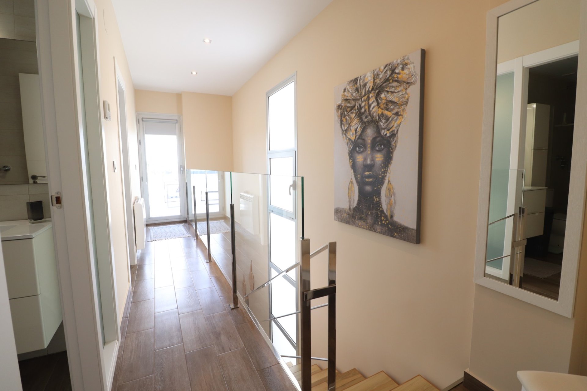 Rynek wtórny - Dom Szeregowy -
Daya Vieja - Daya Vieja - Town