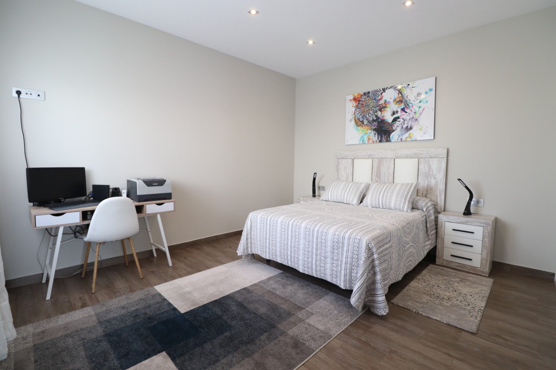 Rynek wtórny - Dom Szeregowy -
Daya Vieja - Daya Vieja - Town