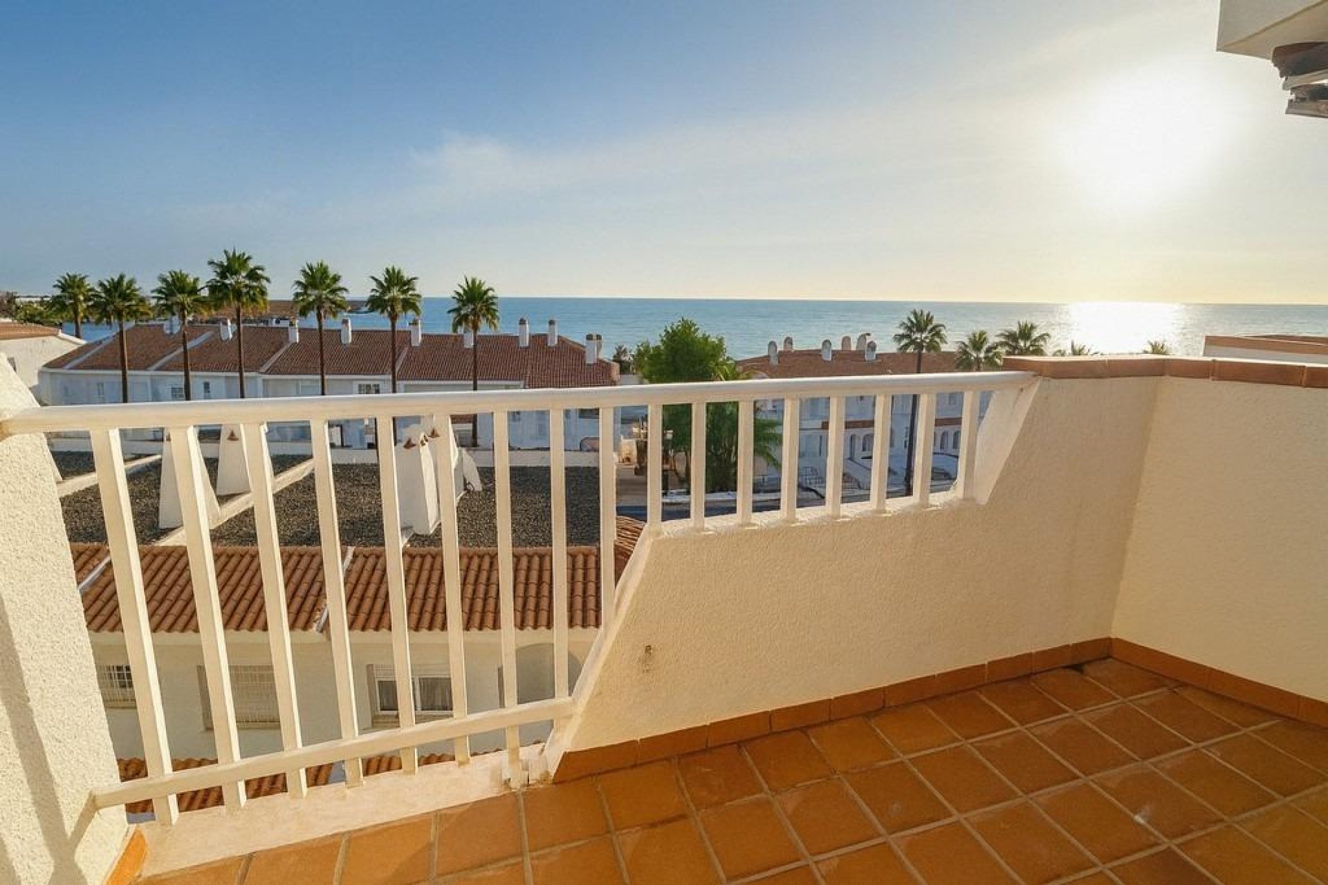 Rynek wtórny - Dom Szeregowy -
Dehesa de campoamor - Campoamor