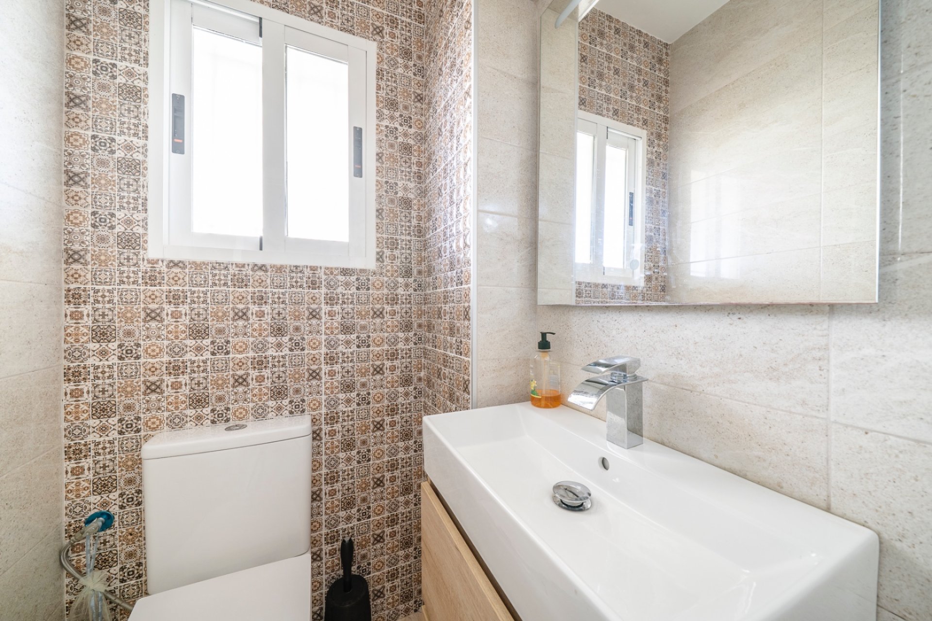 Rynek wtórny - Dom Szeregowy -
Guardamar del Segura - El moncayo