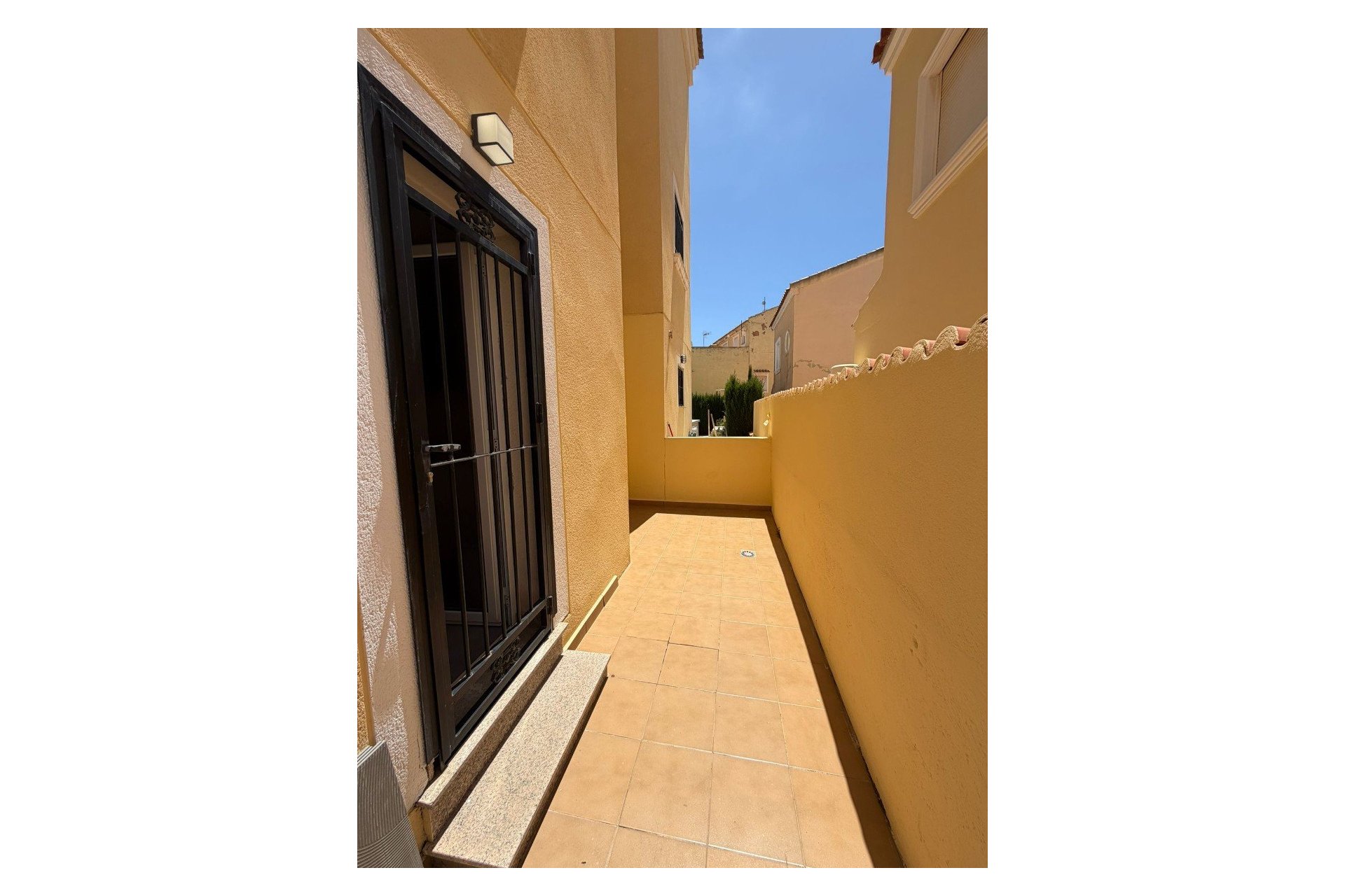 Rynek wtórny - Dom Szeregowy -
Orihuela Costa - Campoamor