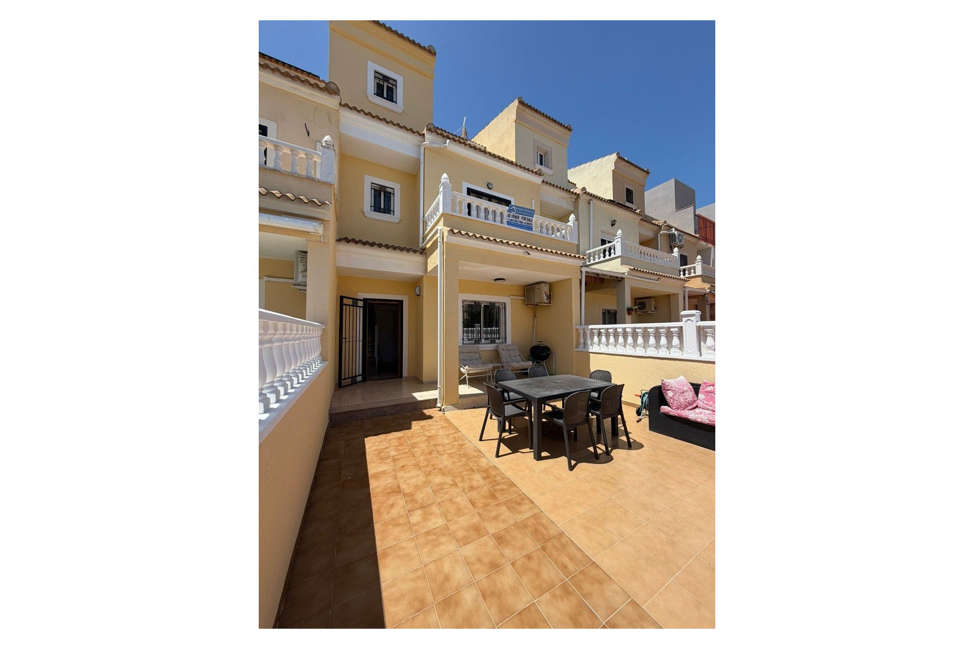 Rynek wtórny - Dom Szeregowy -
Orihuela Costa - Campoamor