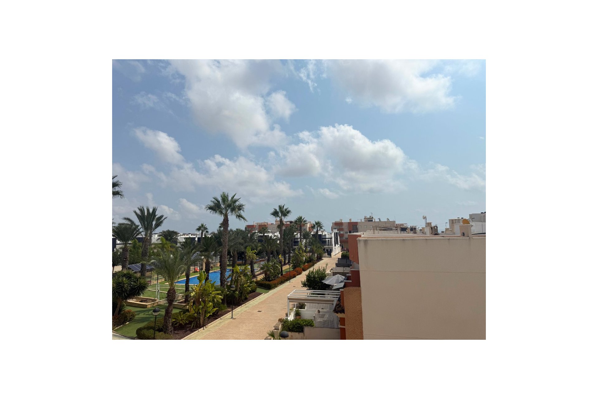 Rynek wtórny - Dom Szeregowy -
Orihuela Costa - Playa Flamenca