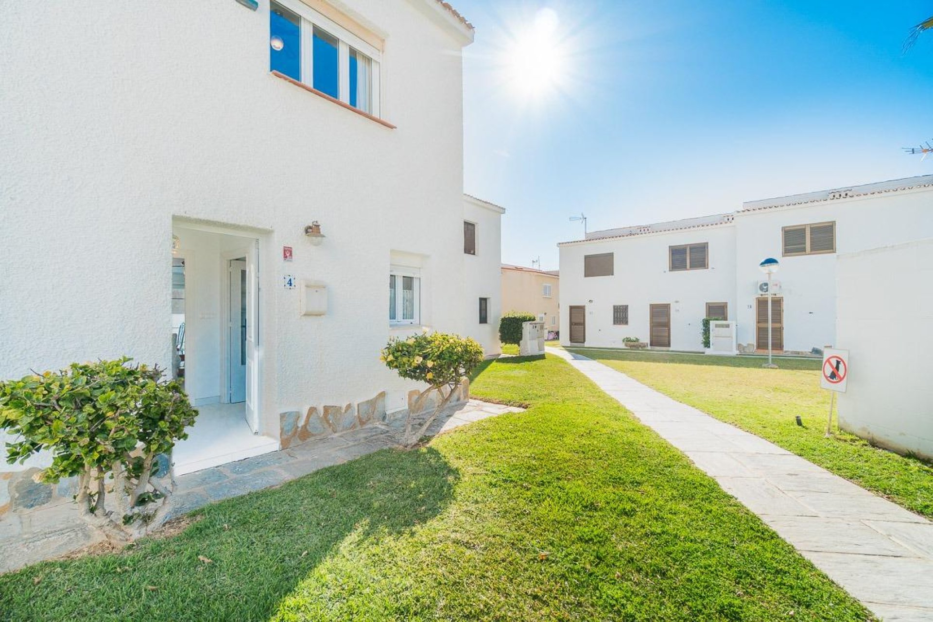 Rynek wtórny - Dom Szeregowy -
Orihuela Costa - Playa Flamenca