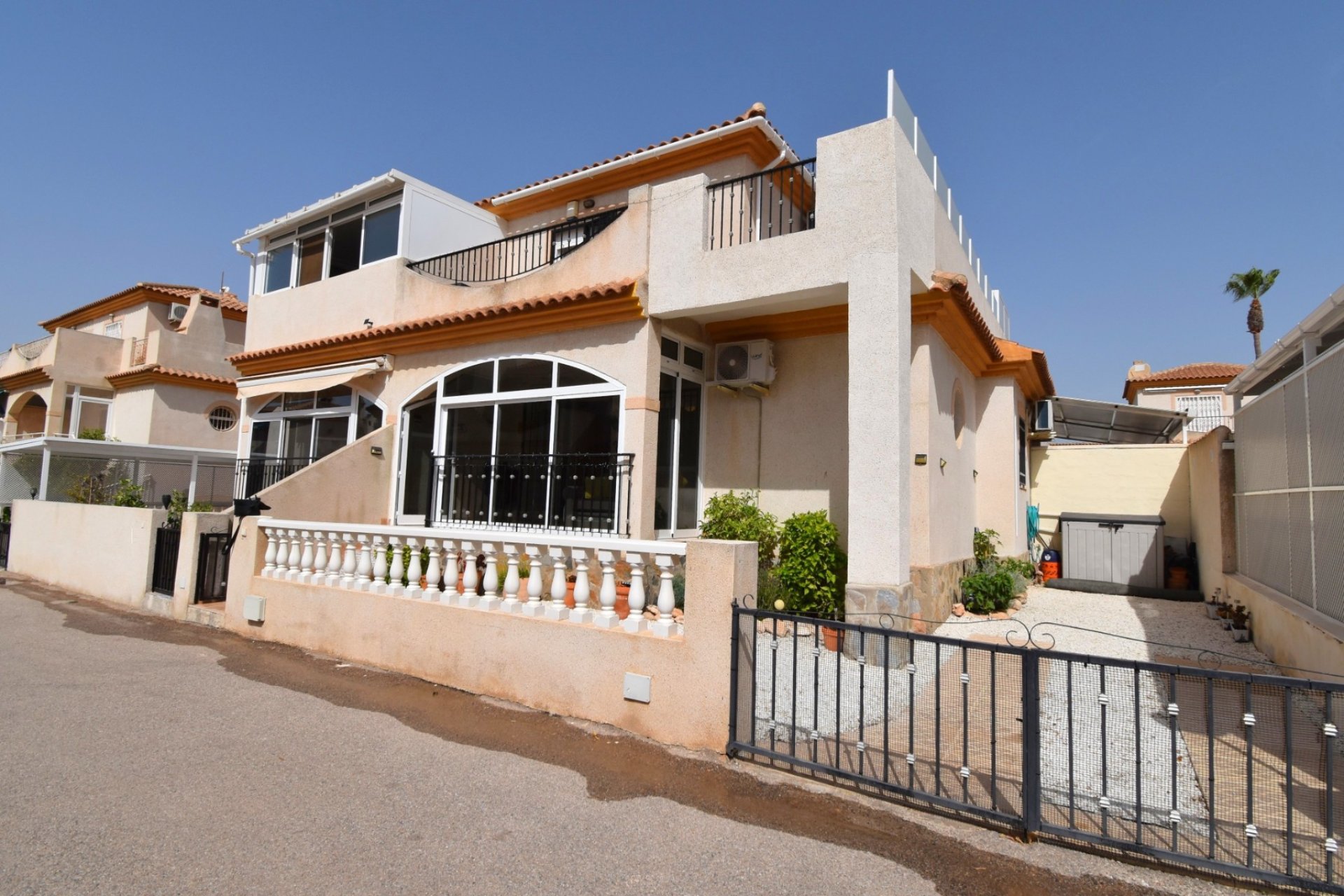 Rynek wtórny - Dom Szeregowy -
Orihuela Costa - Playa Flamenca