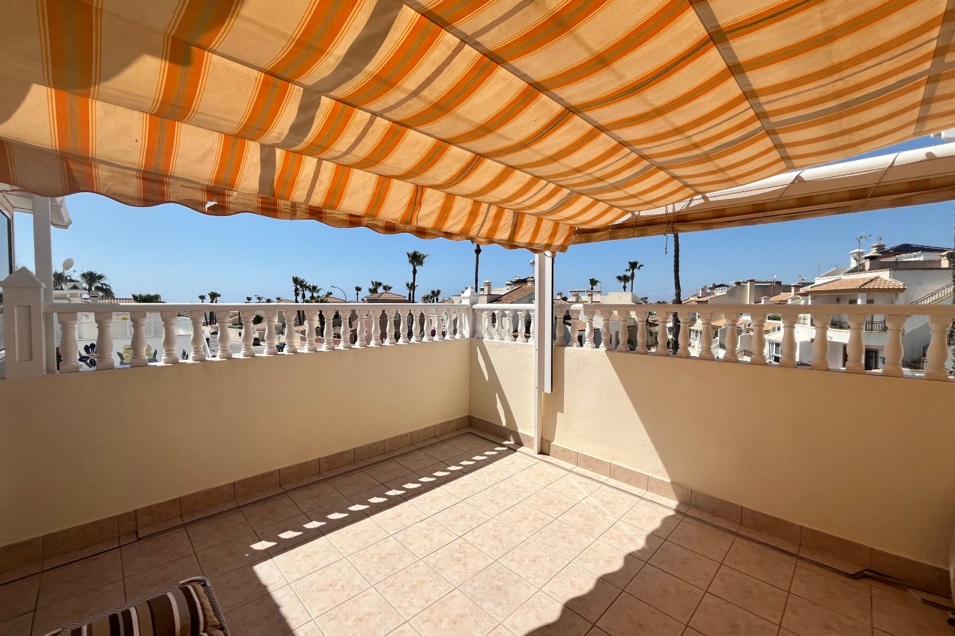 Rynek wtórny - Dom Szeregowy -
Orihuela Costa - Playa Flamenca