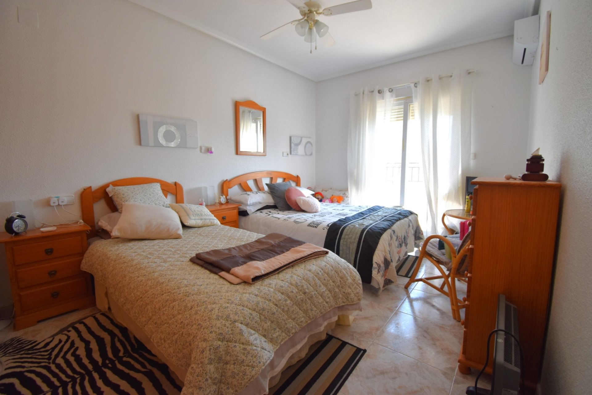 Rynek wtórny - Dom Szeregowy -
Orihuela Costa - Playa Flamenca