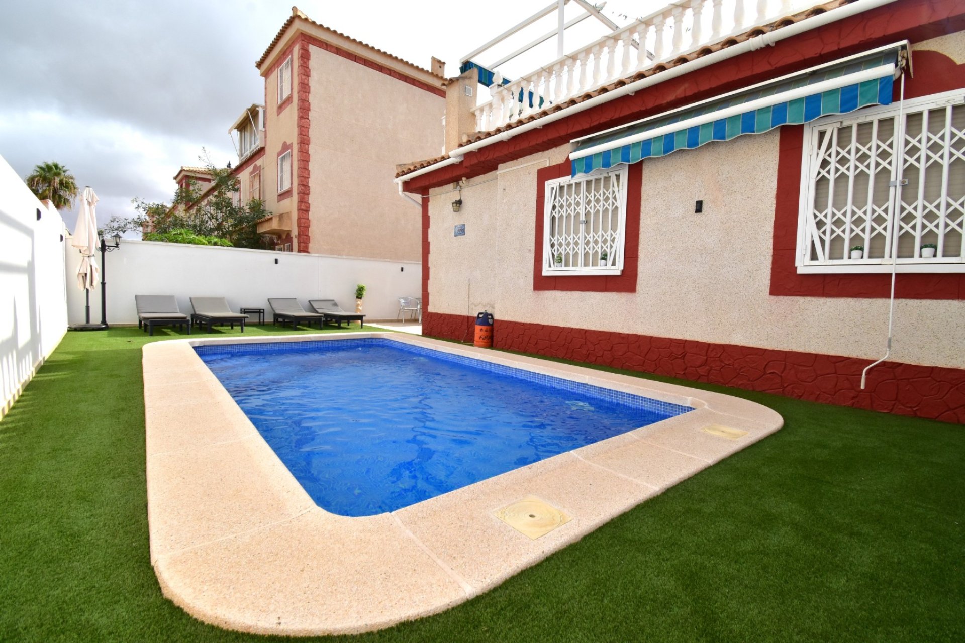 Rynek wtórny - Dom Szeregowy -
Orihuela Costa - Playa Flamenca