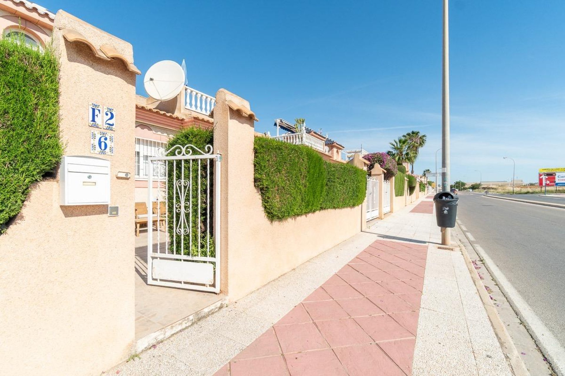 Rynek wtórny - Dom Szeregowy -
Orihuela Costa - Punta Prima