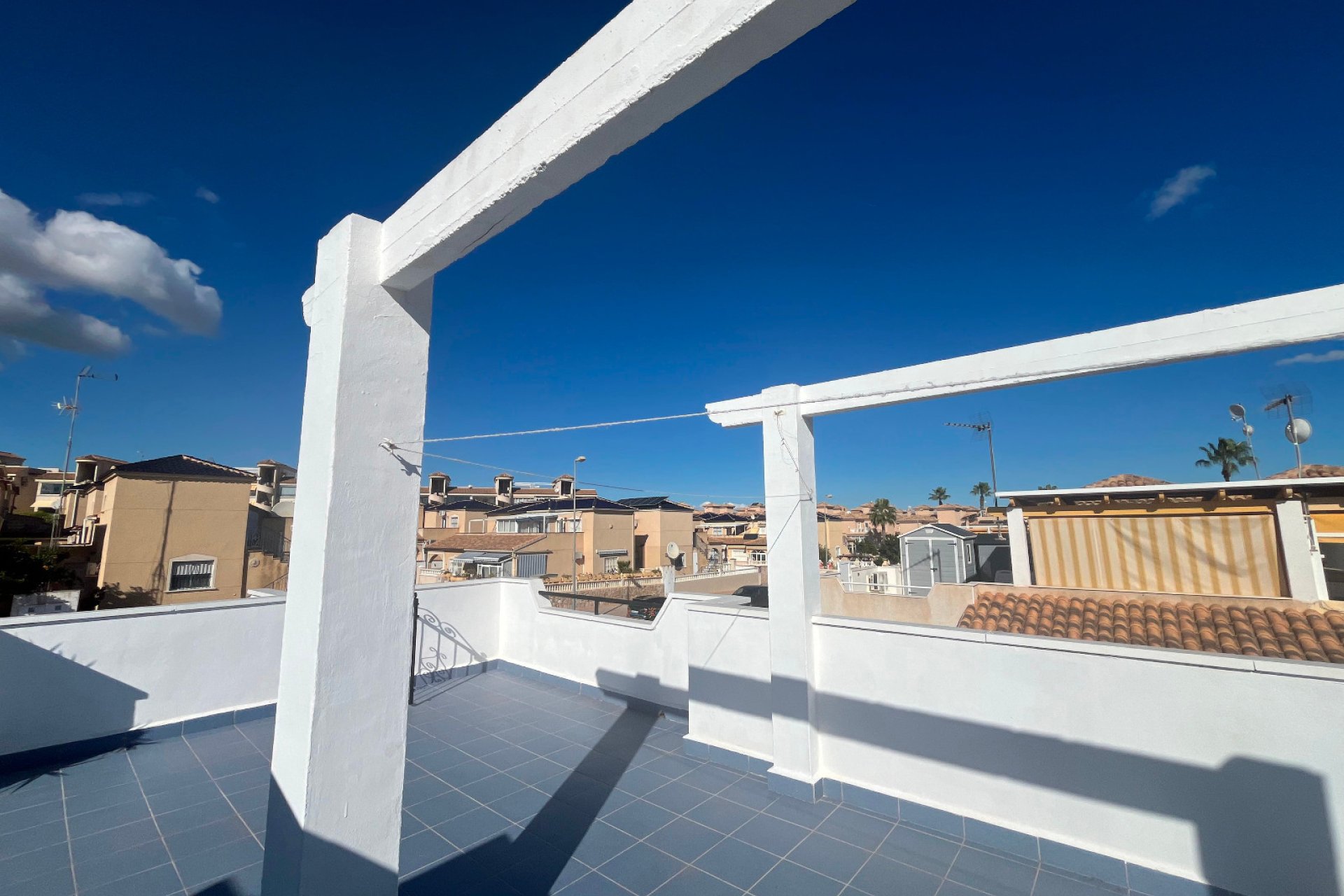 Rynek wtórny - Dom Szeregowy -
Orihuela Costa - Punta Prima