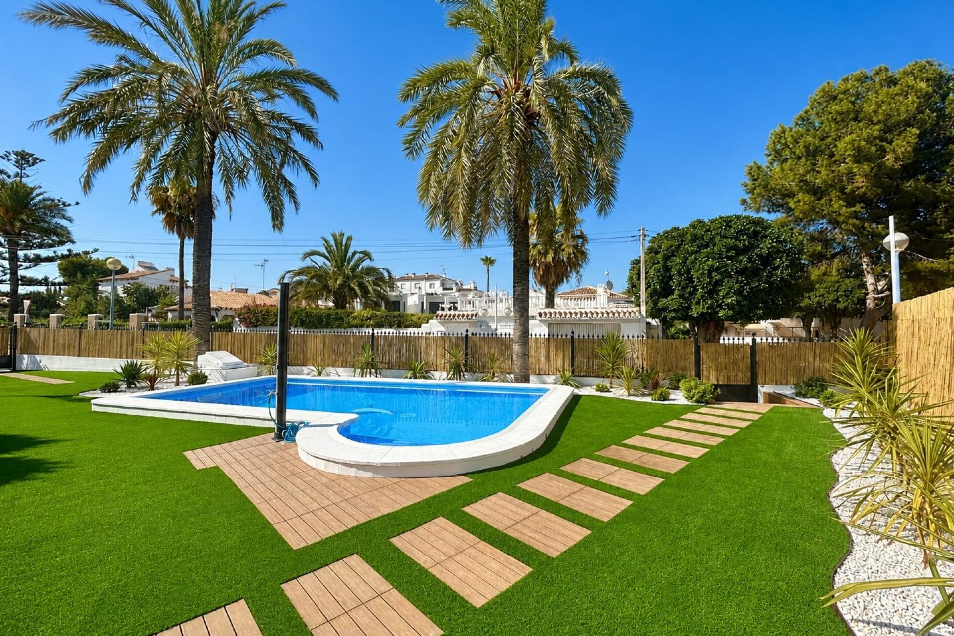 Rynek wtórny - Dom Szeregowy -
Orihuela Costa - Punta Prima