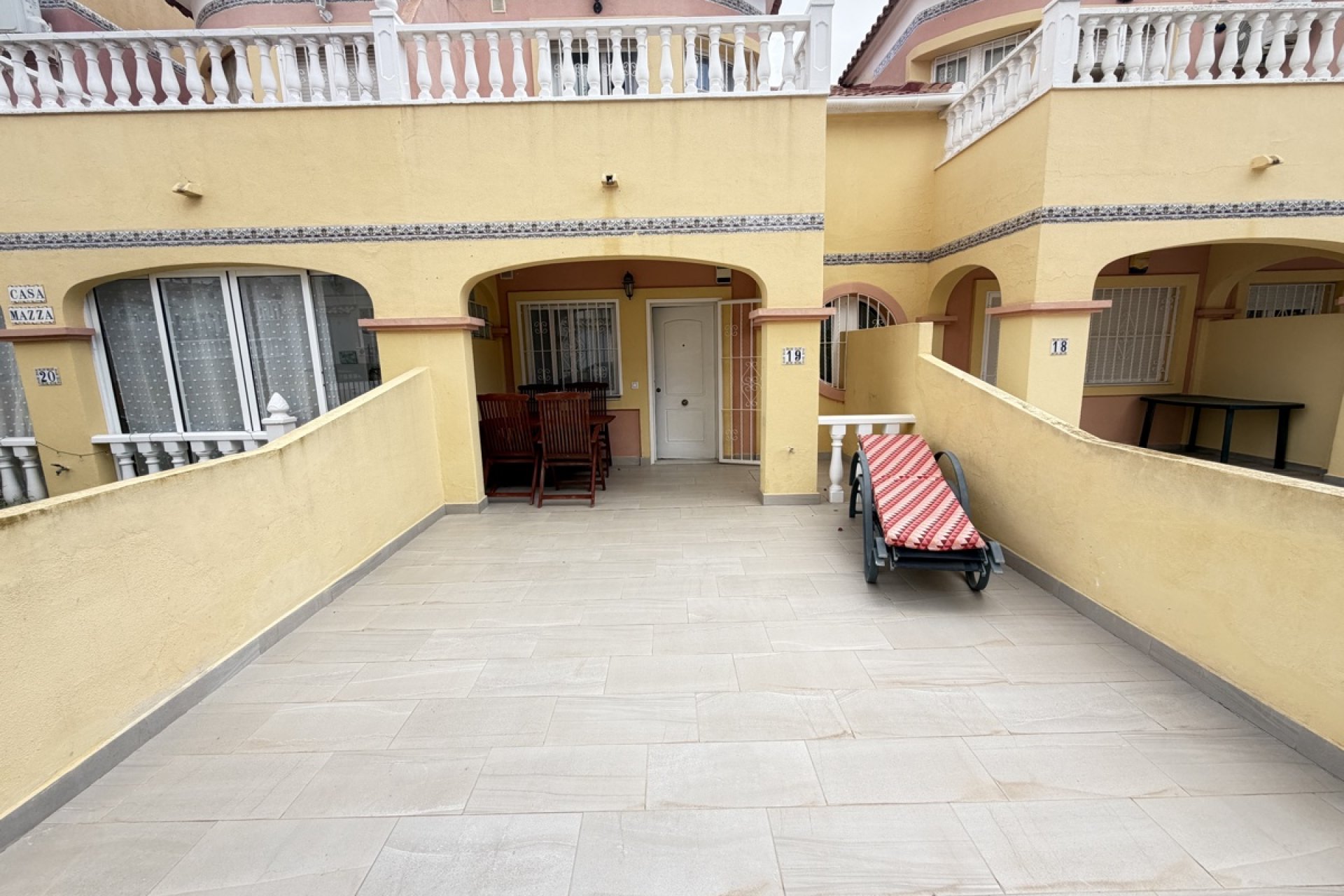 Rynek wtórny - Dom Szeregowy -
Orihuela Costa - Villamartin