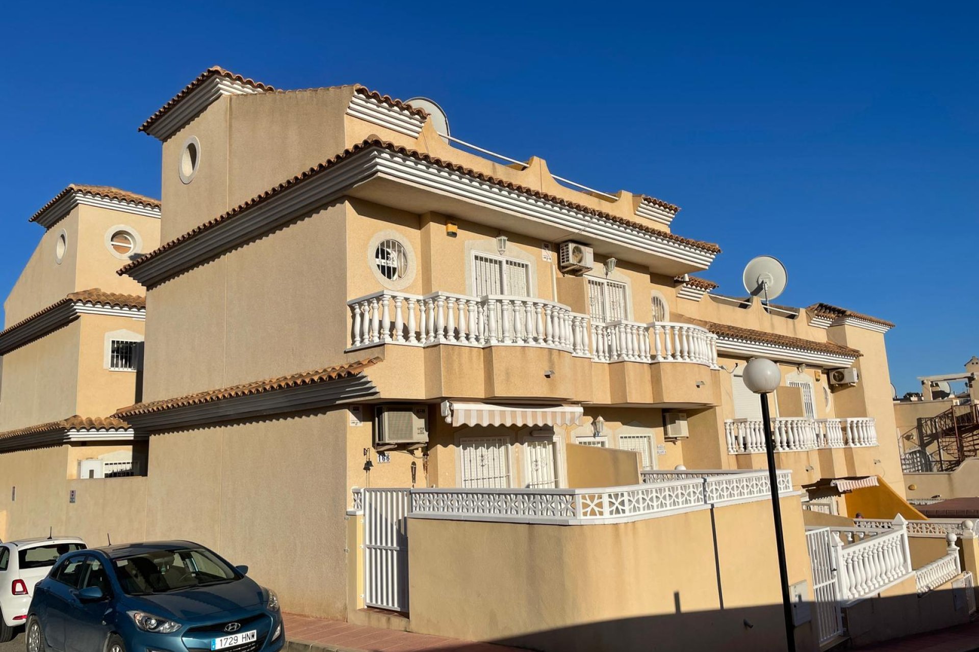 Rynek wtórny - Dom Szeregowy -
Orihuela Costa - Villamartin