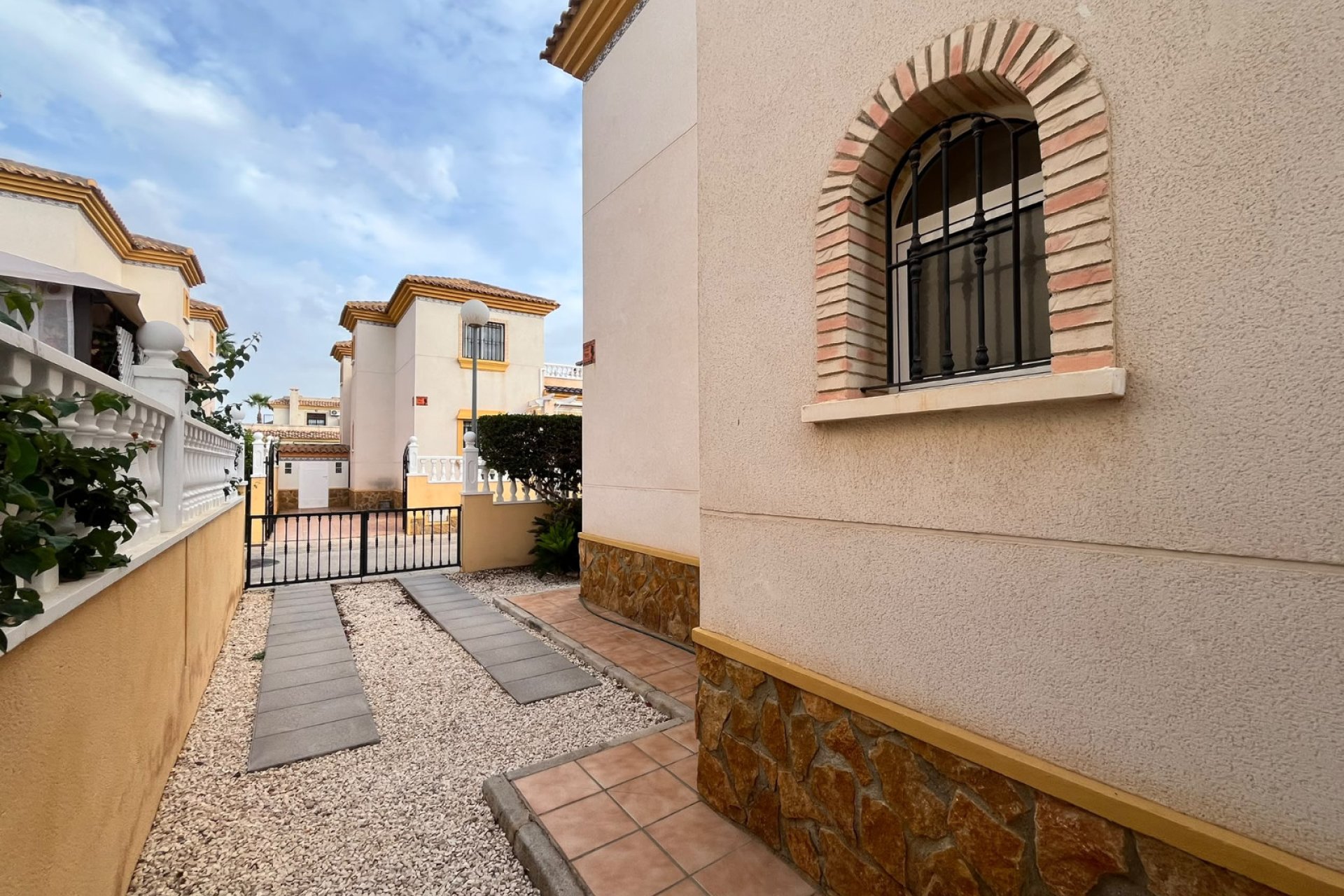 Rynek wtórny - Dom Szeregowy -
Orihuela Costa - Villamartin