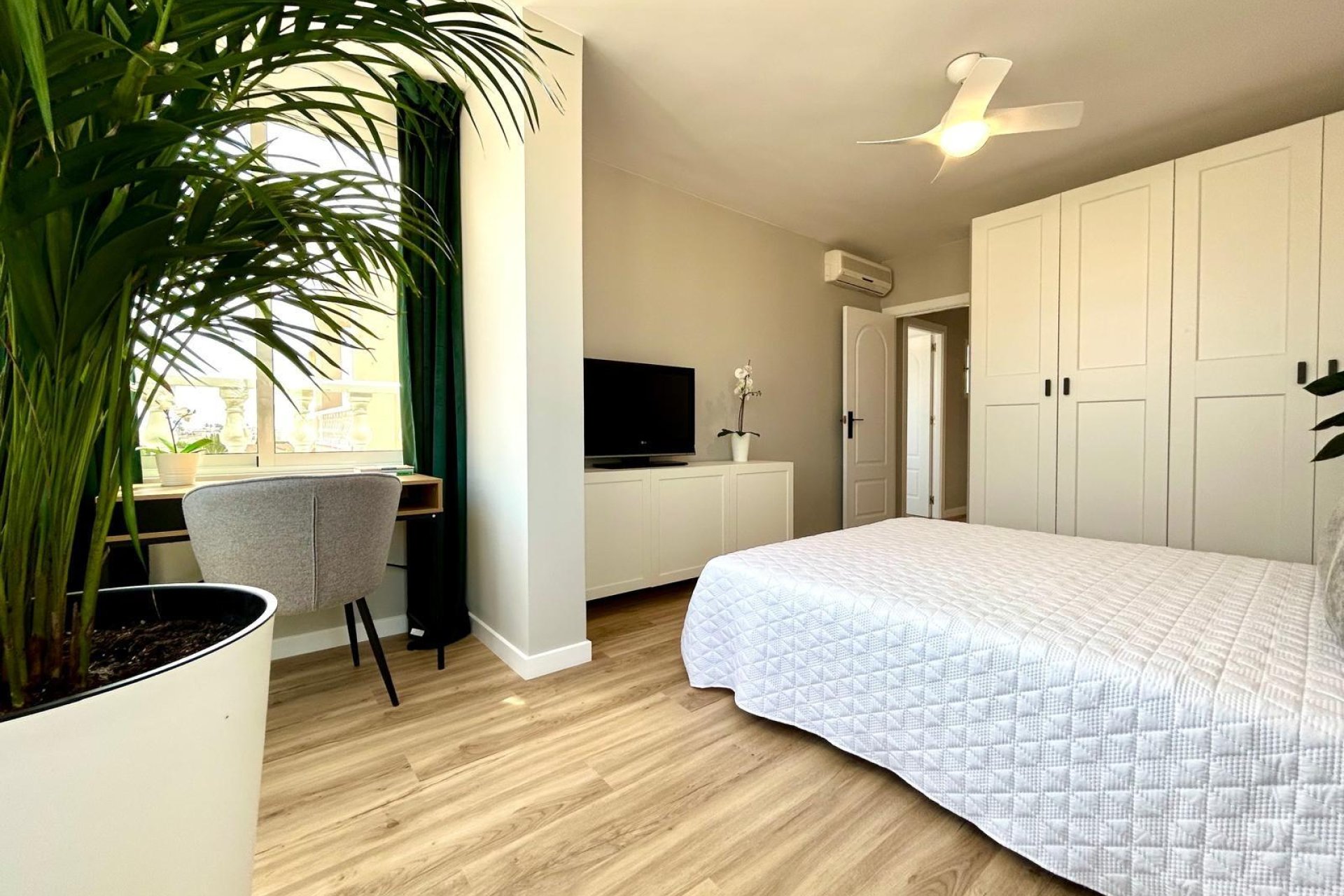 Rynek wtórny - Dom Szeregowy -
Orihuela - Urbanización Perla del Mar