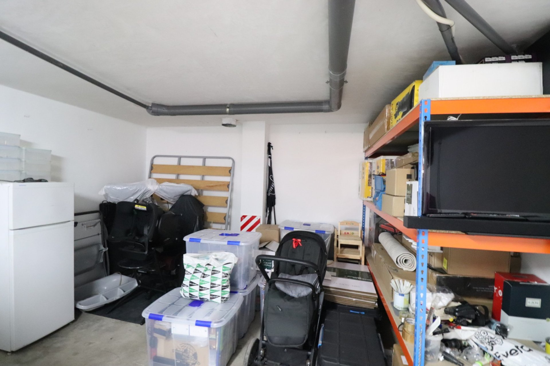 Rynek wtórny - Dom Szeregowy -
Redovan - Redovan - Town