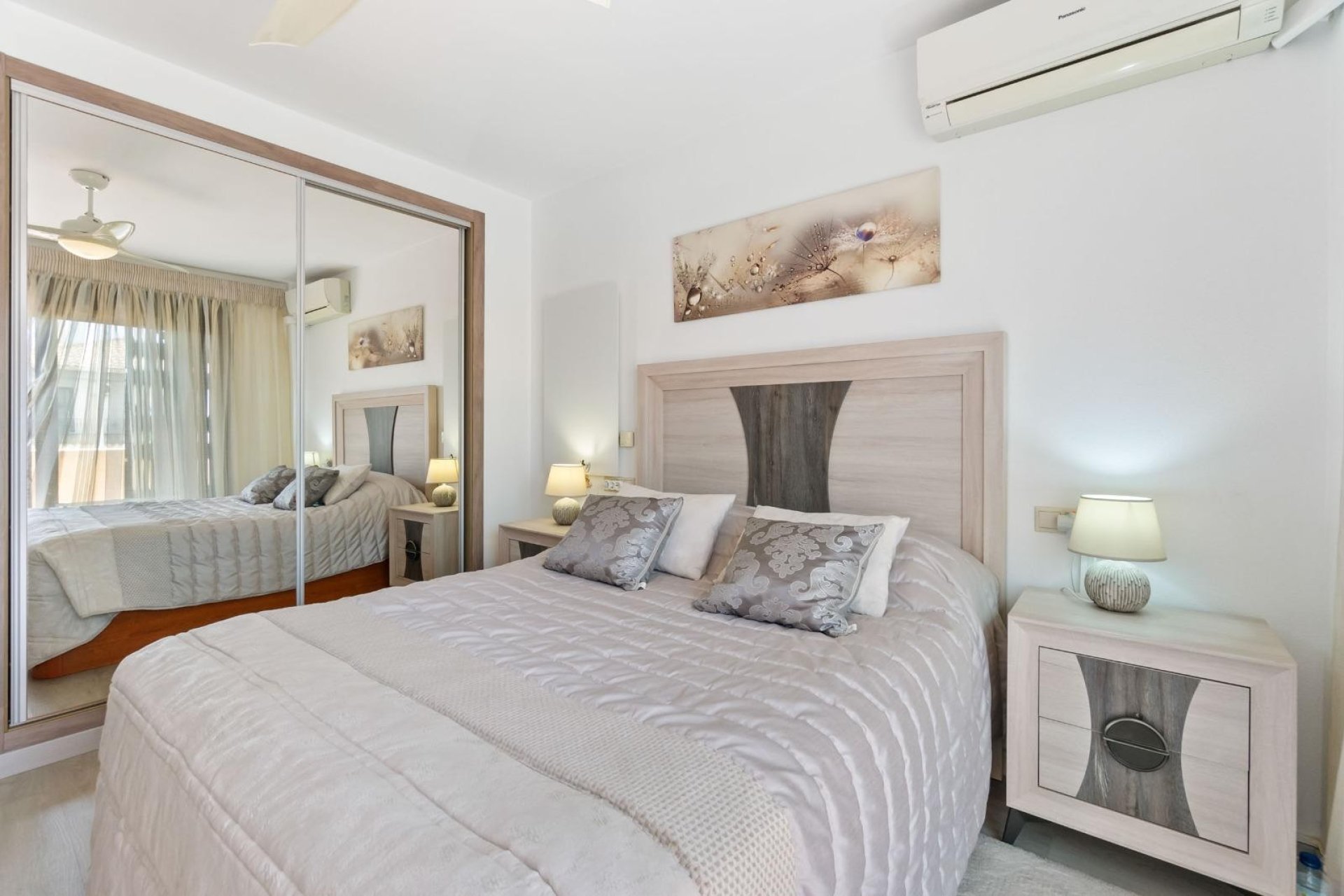 Rynek wtórny - Dom Szeregowy -
Torrevieja - Aguas Nuevas