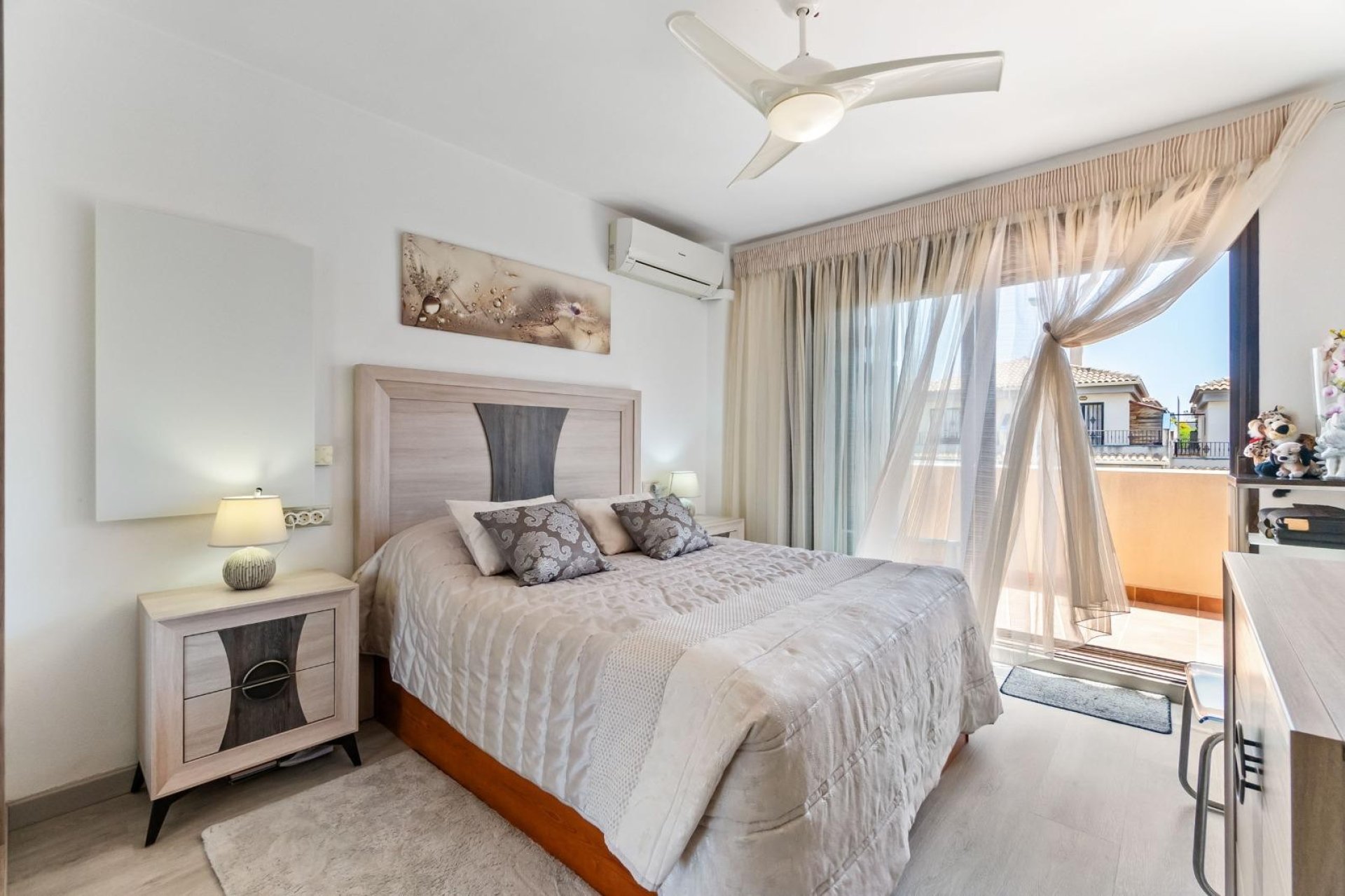 Rynek wtórny - Dom Szeregowy -
Torrevieja - Aguas Nuevas