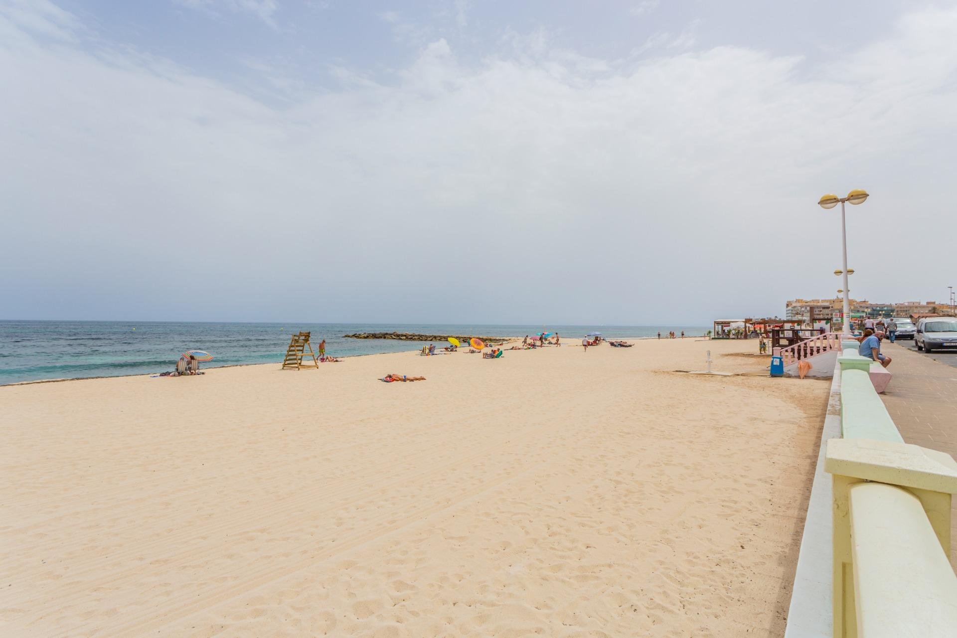 Rynek wtórny - Dom Szeregowy -
Torrevieja - Aguas Nuevas